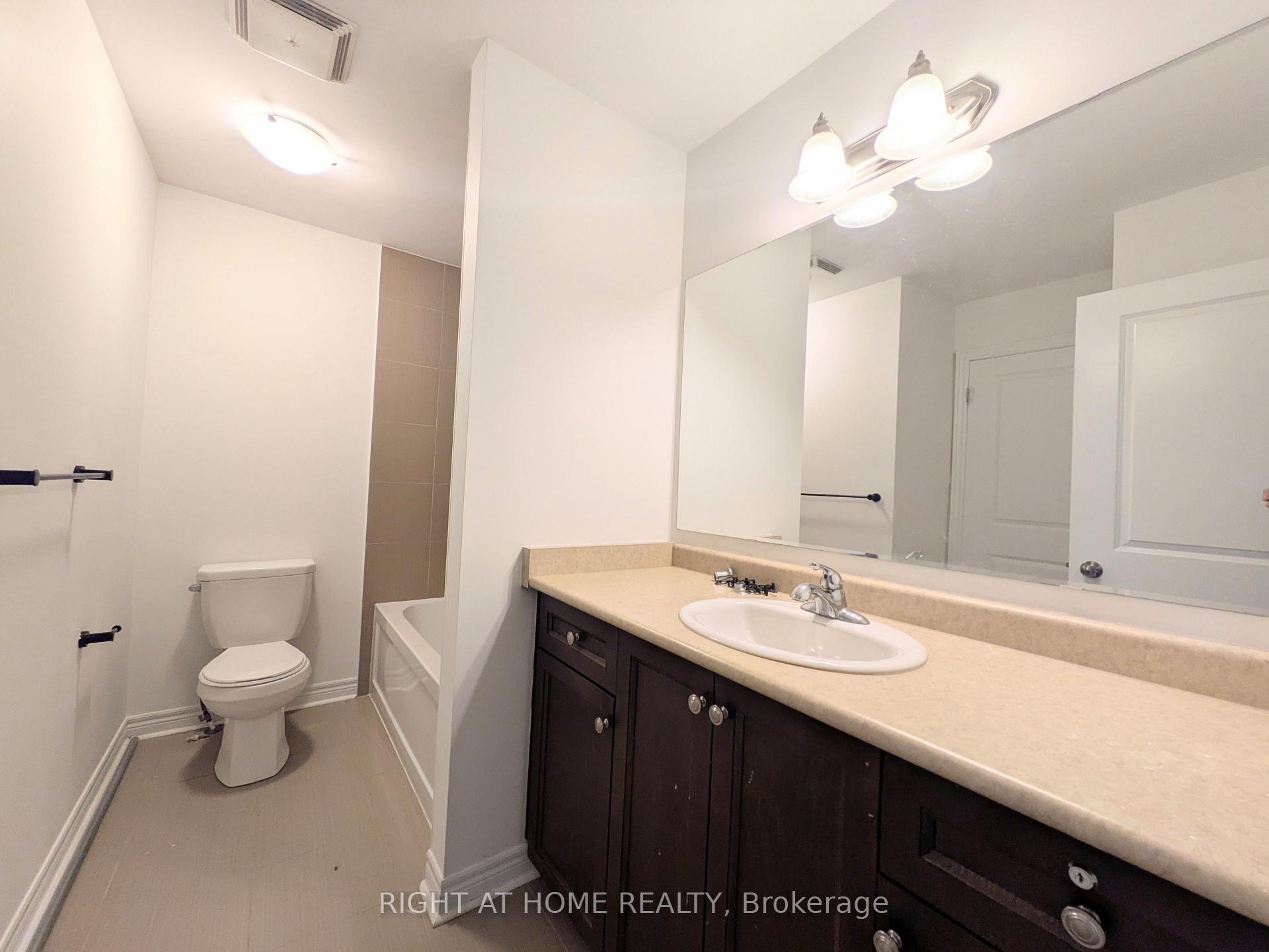 Photo 16 of 37 Biddens Square, Brampton, Bram East — HOMEH