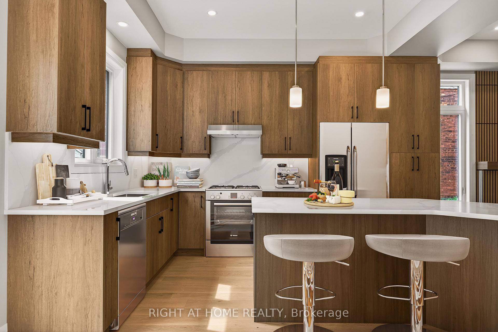 Photo 3 of 279 Hess Street S, Hamilton, Durand — HOMEH