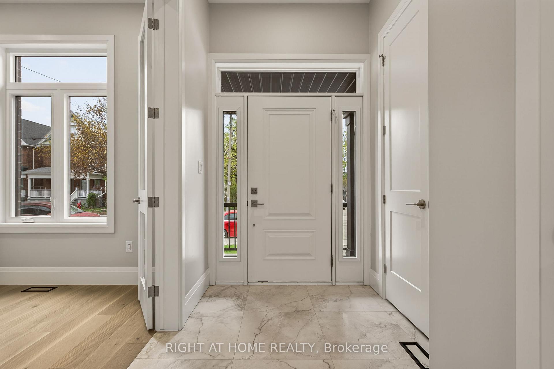 Photo 15 of 279 Hess Street S, Hamilton, Durand — HOMEH