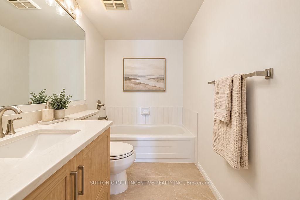 Photo 16 of Unit 1005, 65 Ellen Street, Barrie, City Centre — HOMEH