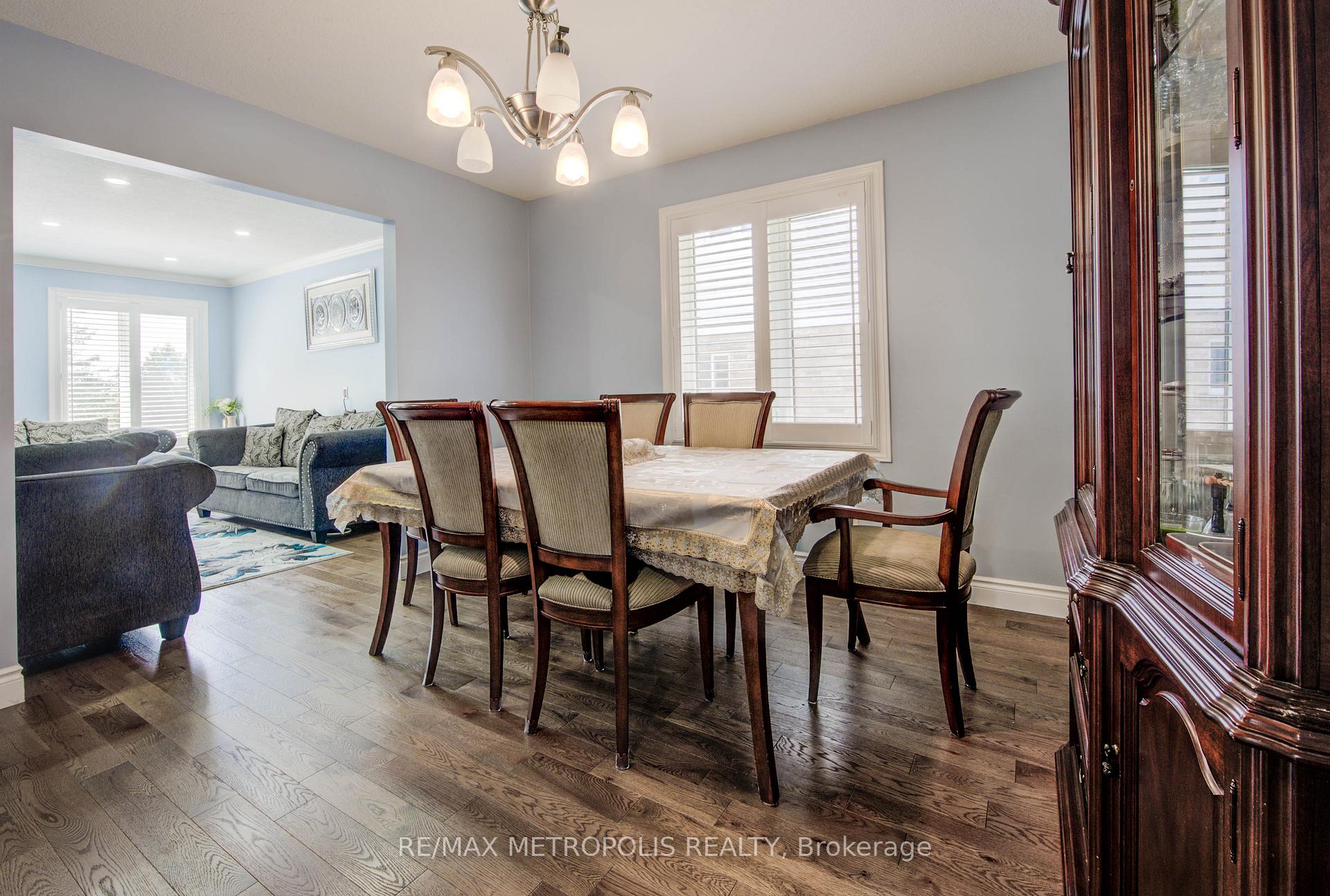Photo 7 of 258 Saginaw Parkway, Cambridge, Fiddlesticks — HOMEH