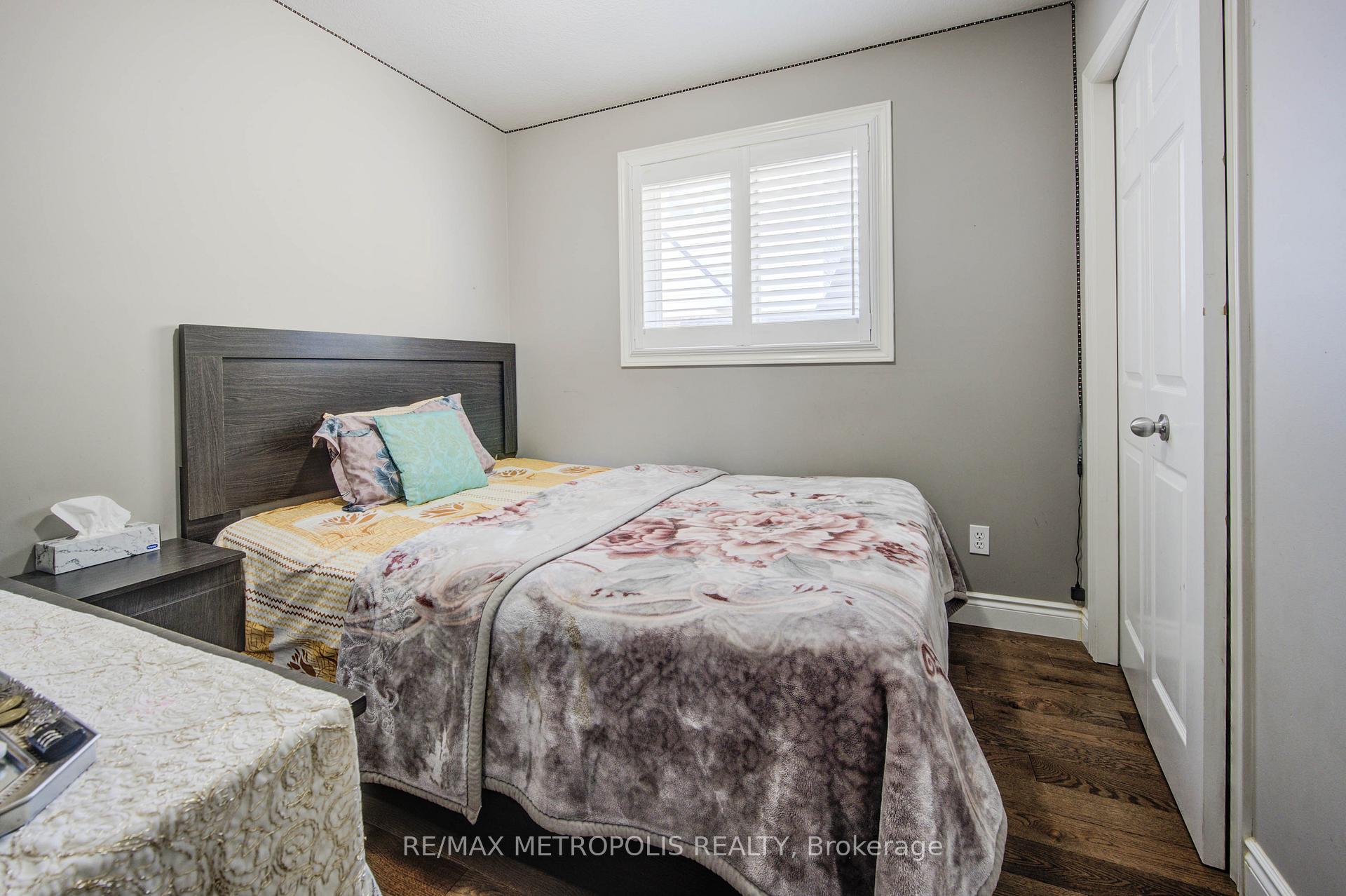 Photo 17 of 258 Saginaw Parkway, Cambridge, Fiddlesticks — HOMEH