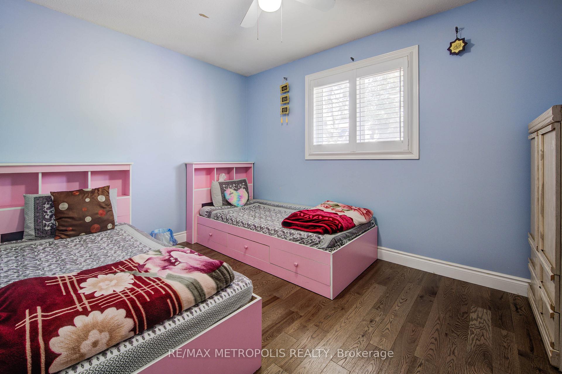 Photo 20 of 258 Saginaw Parkway, Cambridge, Fiddlesticks — HOMEH