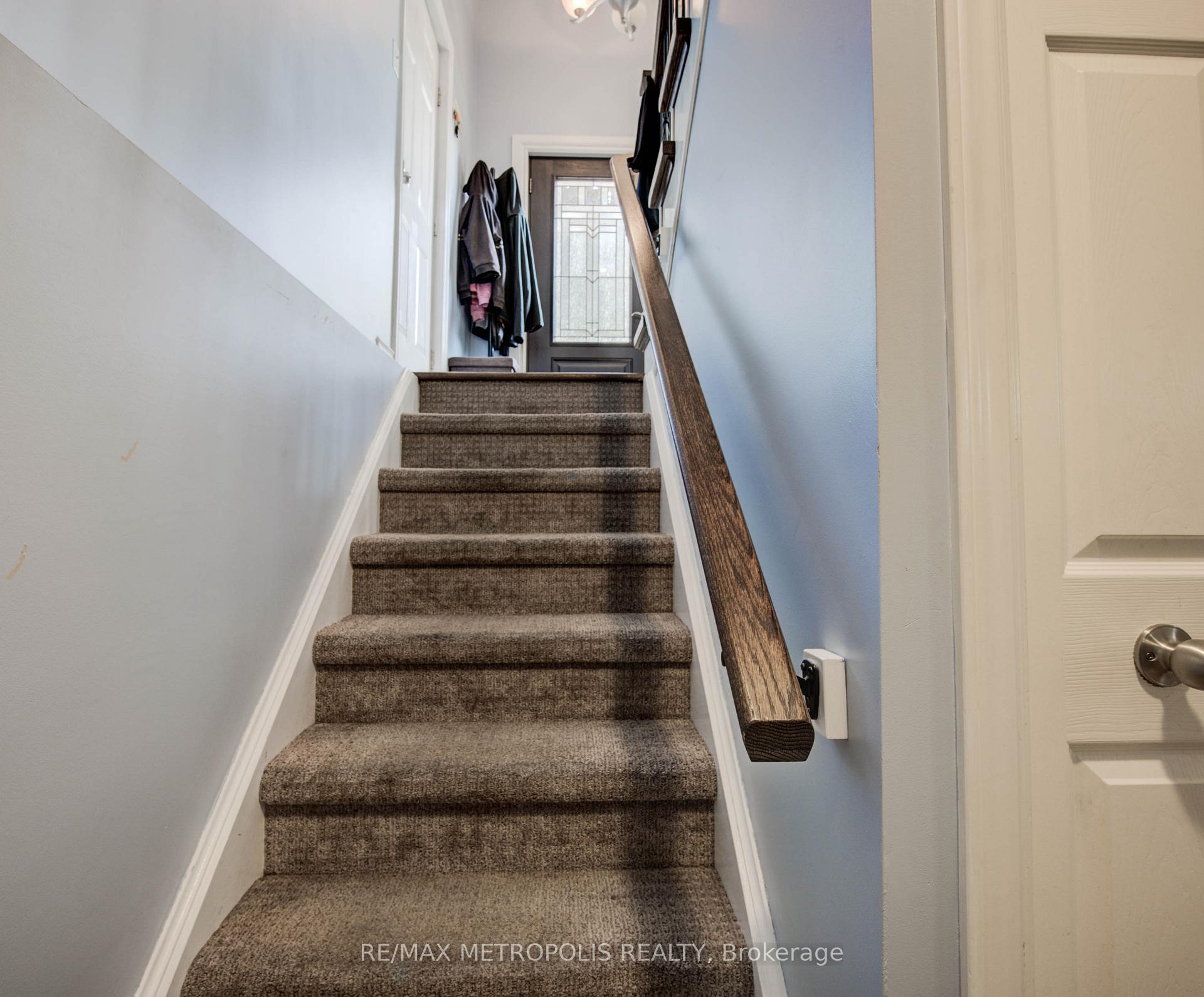 Photo 24 of 258 Saginaw Parkway, Cambridge, Fiddlesticks — HOMEH