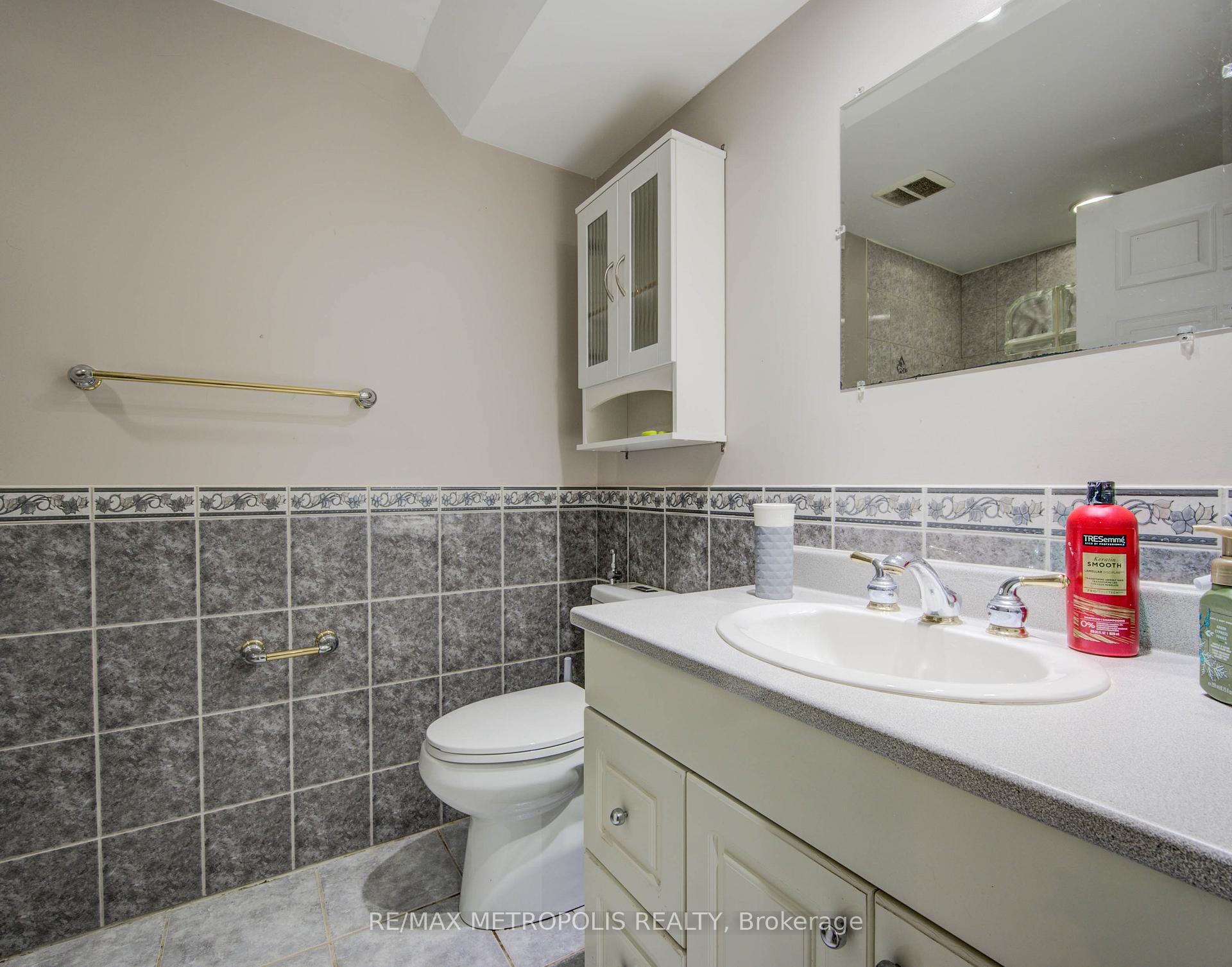 Photo 30 of 258 Saginaw Parkway, Cambridge, Fiddlesticks — HOMEH