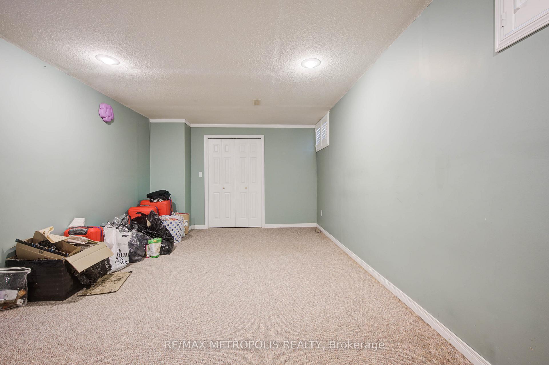 Photo 32 of 258 Saginaw Parkway, Cambridge, Fiddlesticks — HOMEH