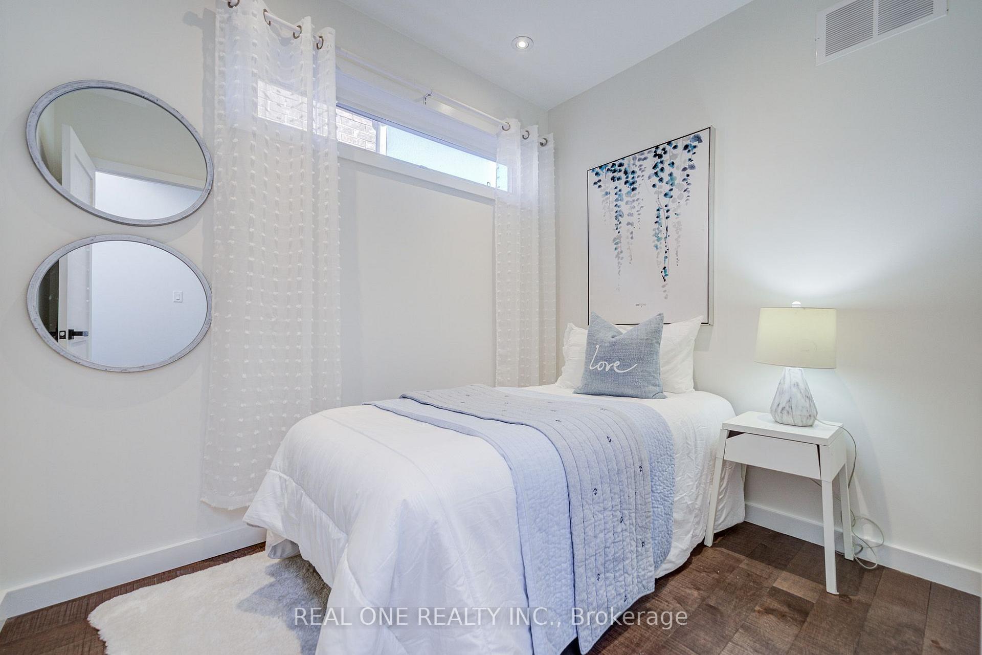 Photo 29 of 19 Battenberg Avenue, Toronto, Woodbine Corridor — HOMEH
