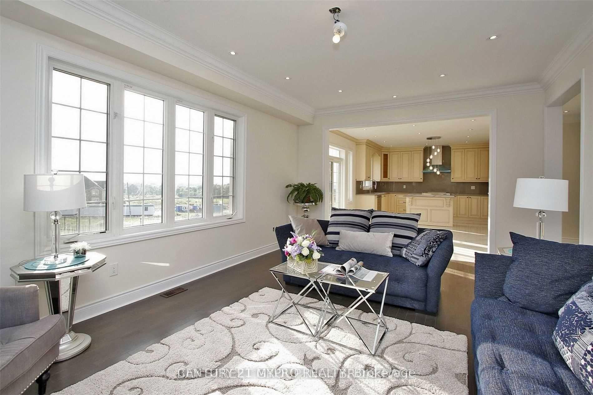 Photo 18 of 699 Mee Place, Newmarket, Stonehaven-Wyndham — HOMEH