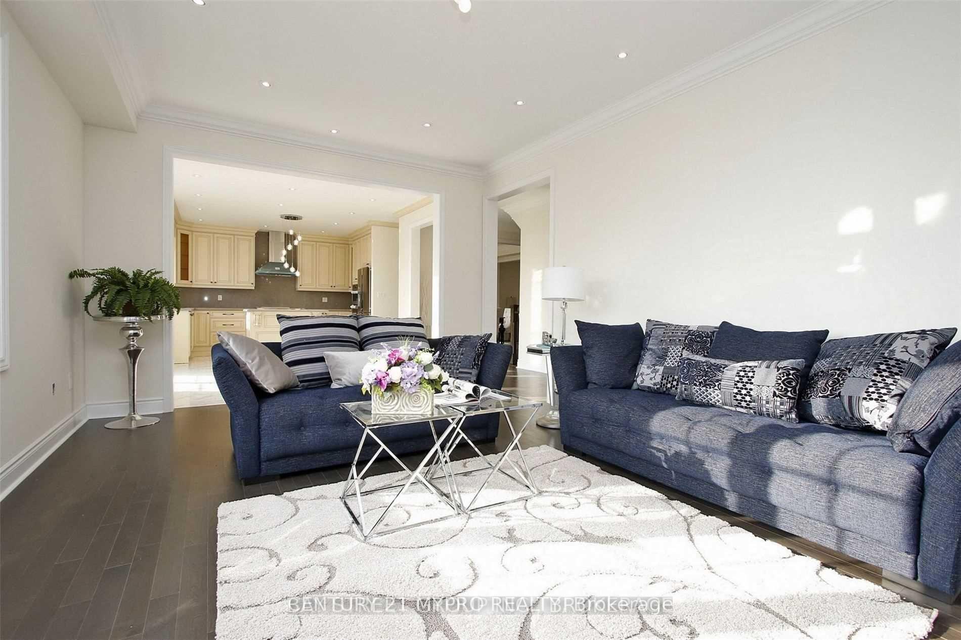 Photo 19 of 699 Mee Place, Newmarket, Stonehaven-Wyndham — HOMEH