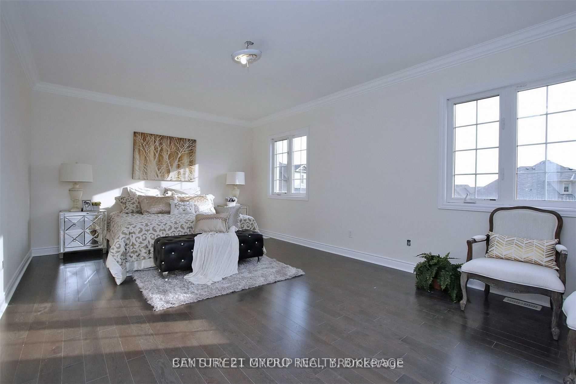 Photo 21 of 699 Mee Place, Newmarket, Stonehaven-Wyndham — HOMEH