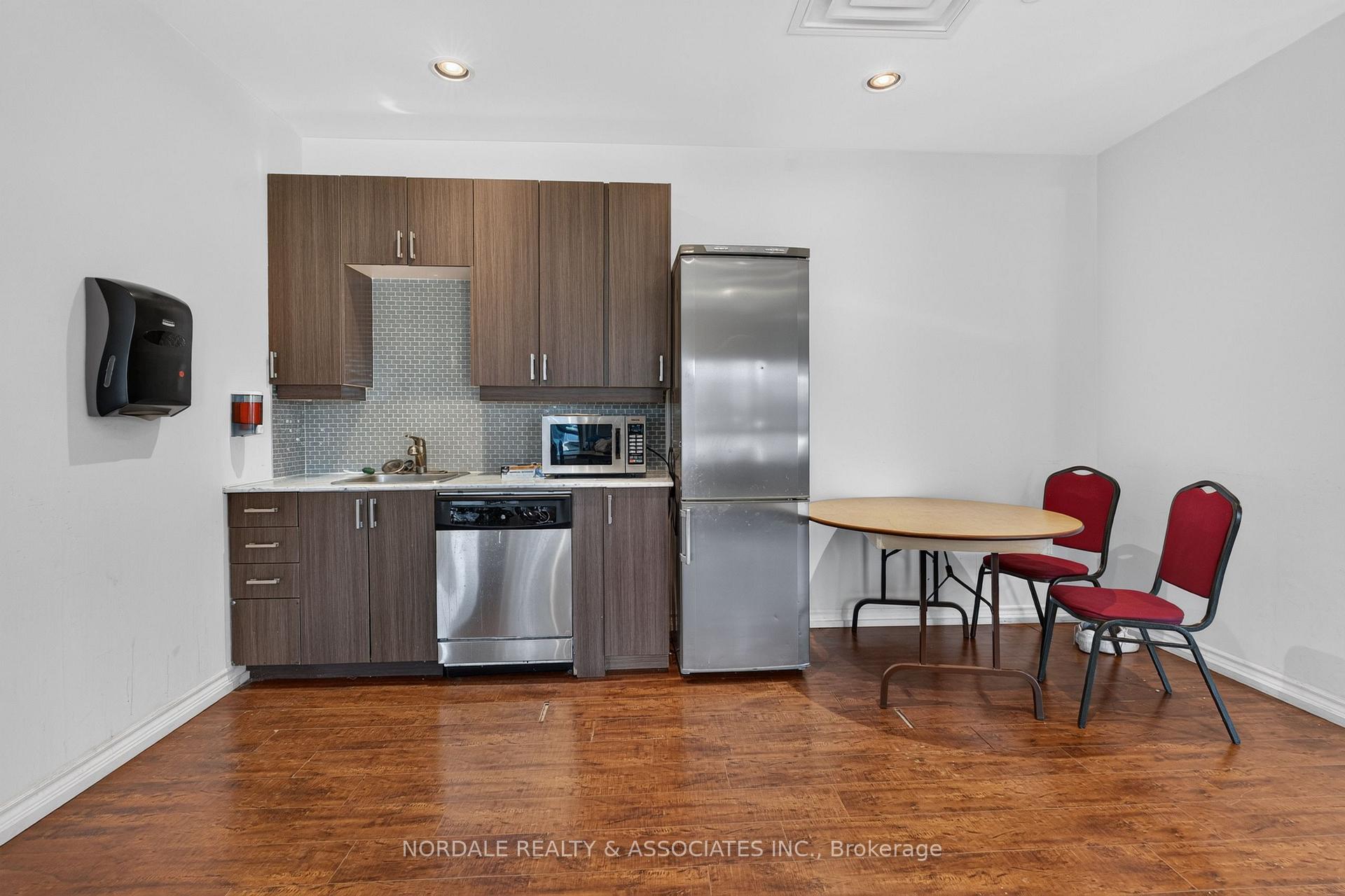 Photo 34 of Unit 2103, 1328 Birchmount Road, Scarborough, Wexford-Maryvale — HOMEH