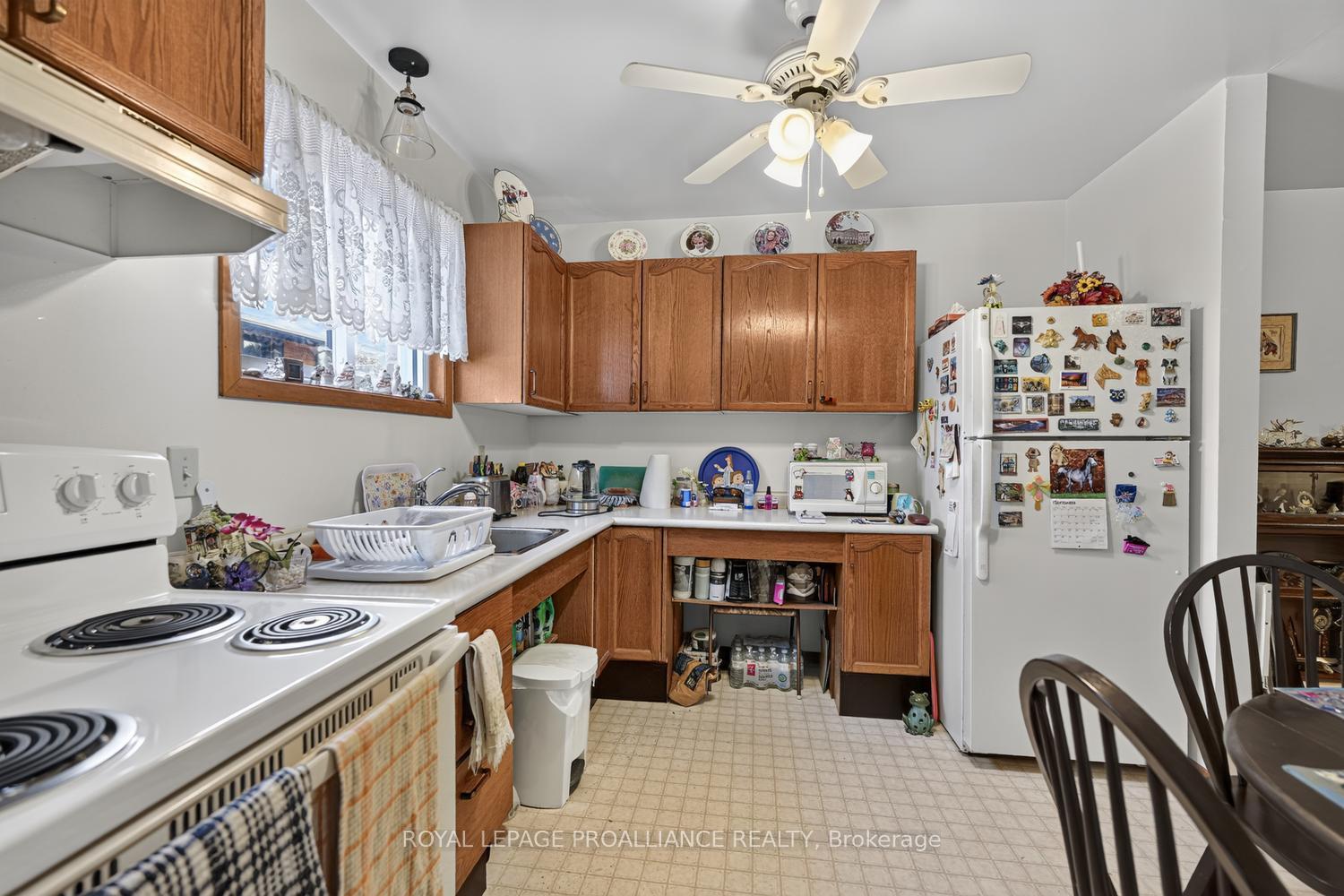 Photo 19 of 232 Park Street W, Prescott, Prescott — HOMEH