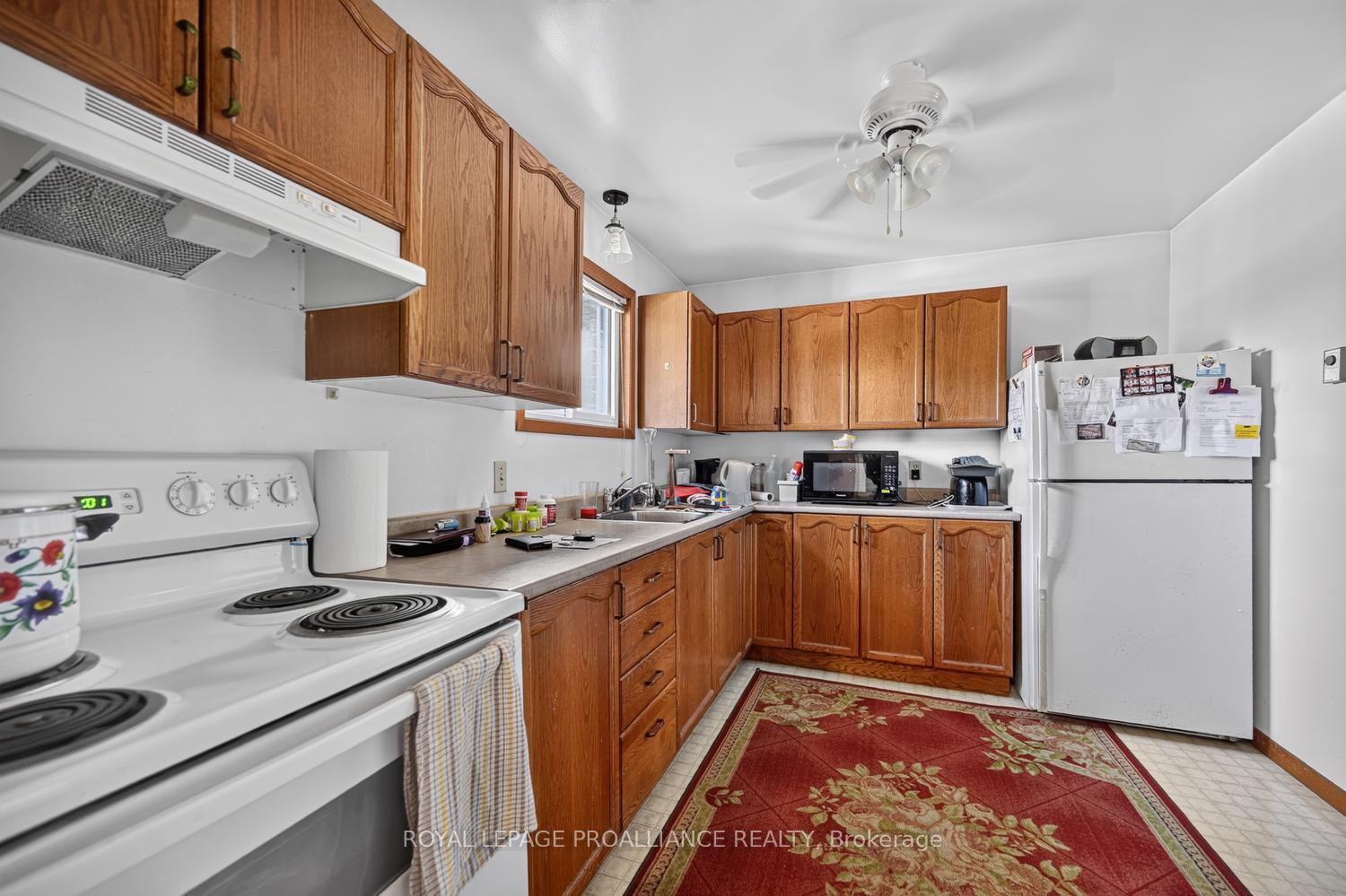 Photo 33 of 232 Park Street W, Prescott, Prescott — HOMEH