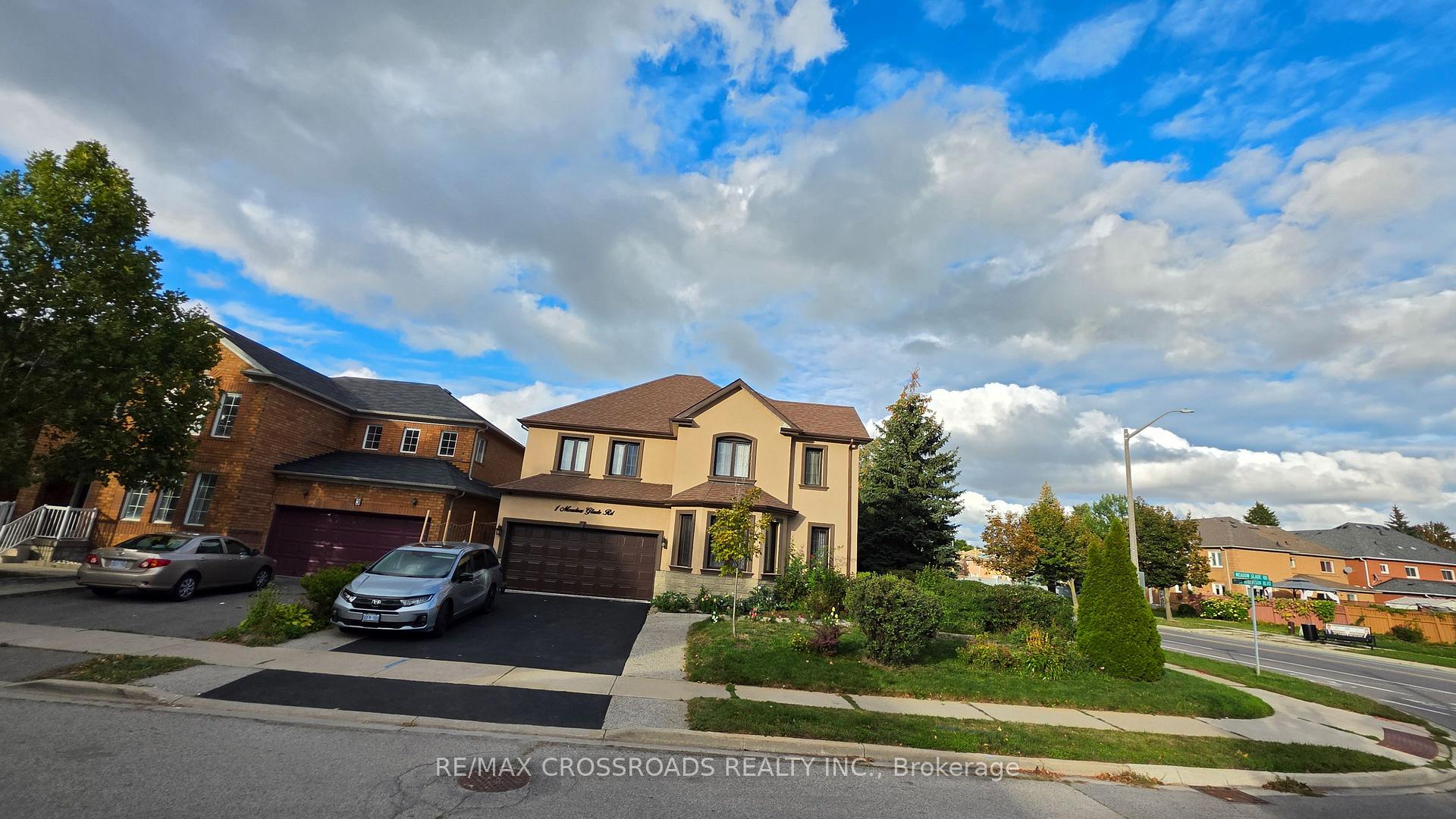 Photo 2 of 3 Meadow Glade Road, Brampton, Sandringham-Wellington — HOMEH