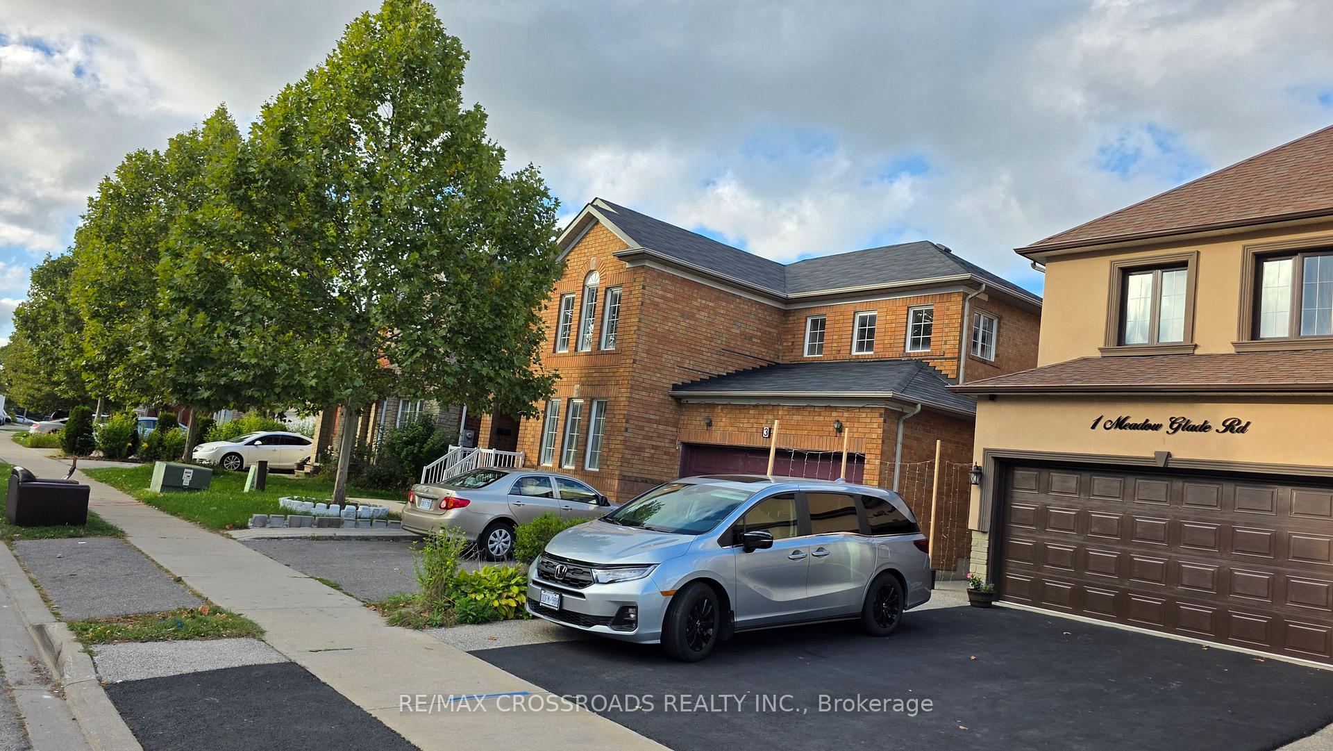 Photo 5 of 3 Meadow Glade Road, Brampton, Sandringham-Wellington — HOMEH