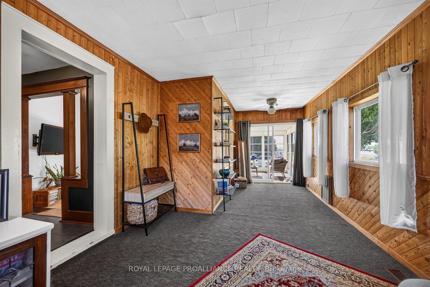 Photo 6 of 155 Henry Street, Edwardsburgh/Cardinal, Town of Cardinal — HOMEH