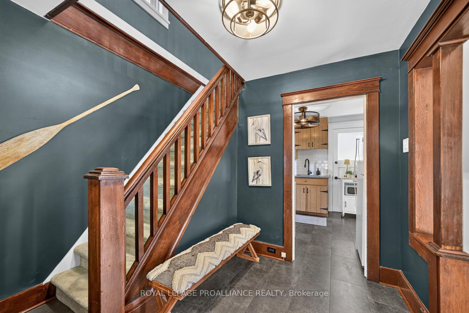Photo 9 of 155 Henry Street, Edwardsburgh/Cardinal, Town of Cardinal — HOMEH