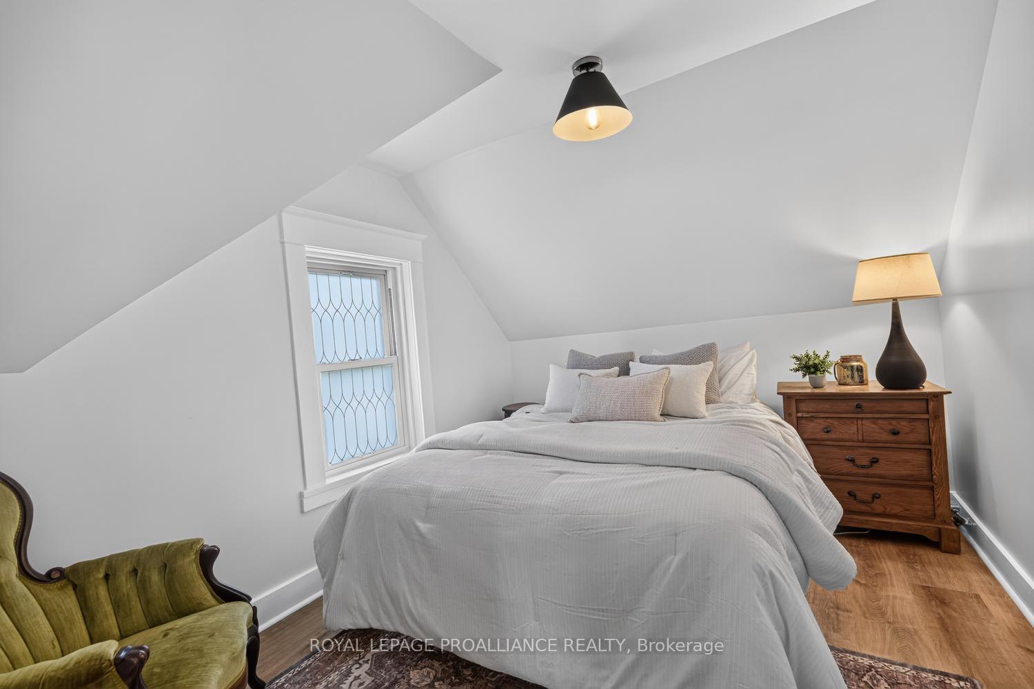 Photo 19 of 155 Henry Street, Edwardsburgh/Cardinal, Town of Cardinal — HOMEH