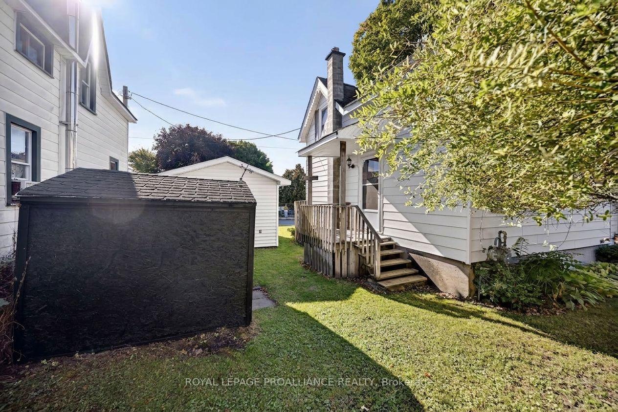 Photo 24 of 155 Henry Street, Edwardsburgh/Cardinal, Town of Cardinal — HOMEH