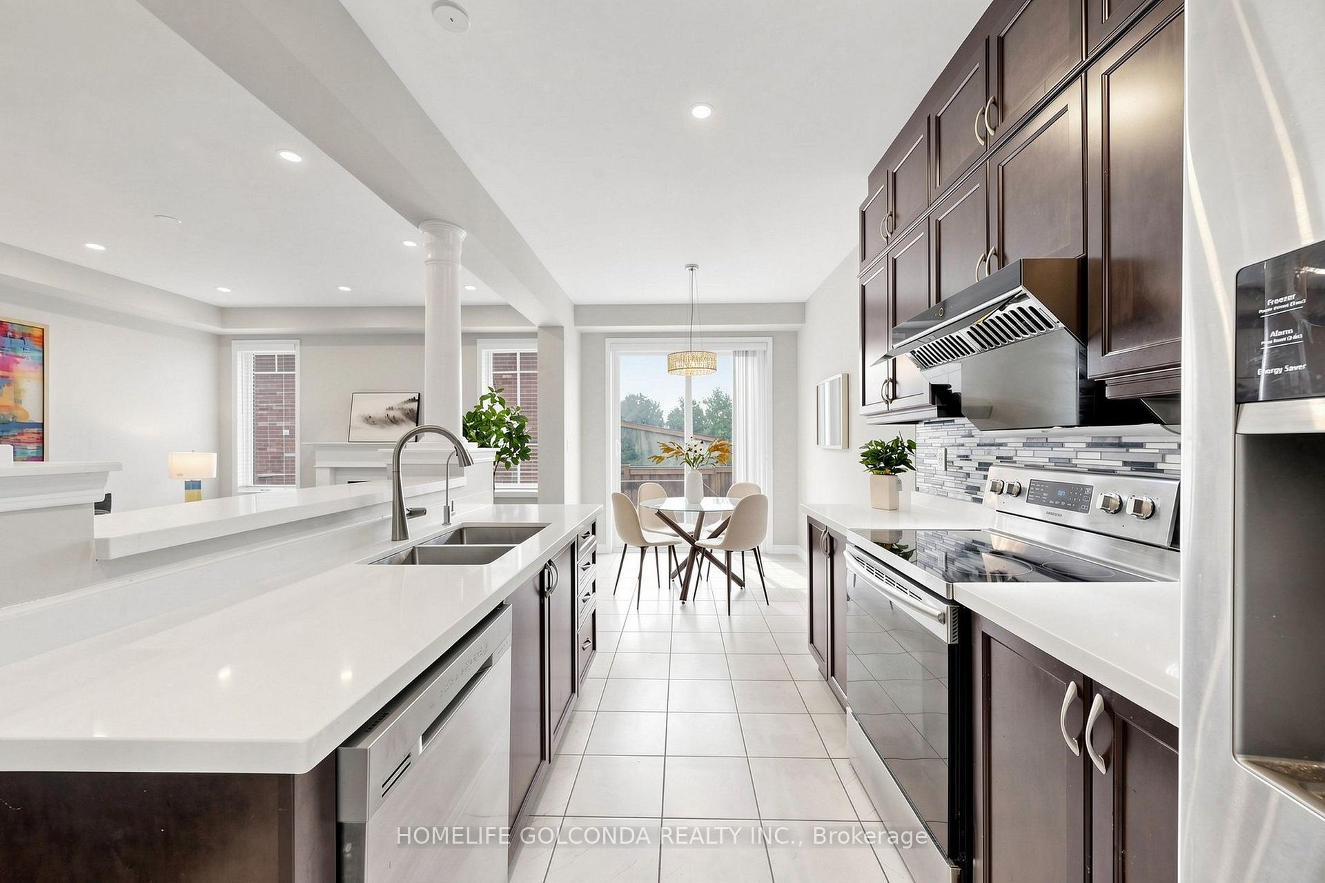 Photo 10 of 2716 Sapphire Drive, Pickering, Rural Pickering — HOMEH