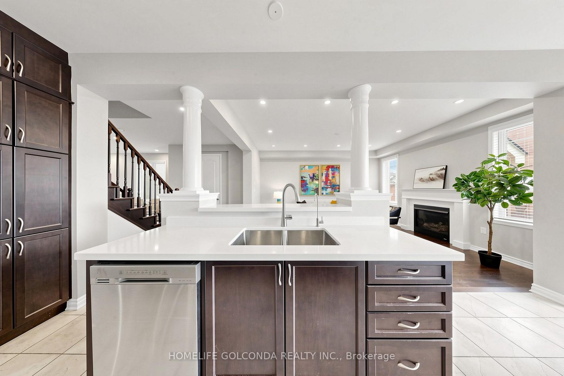 Photo 12 of 2716 Sapphire Drive, Pickering, Rural Pickering — HOMEH