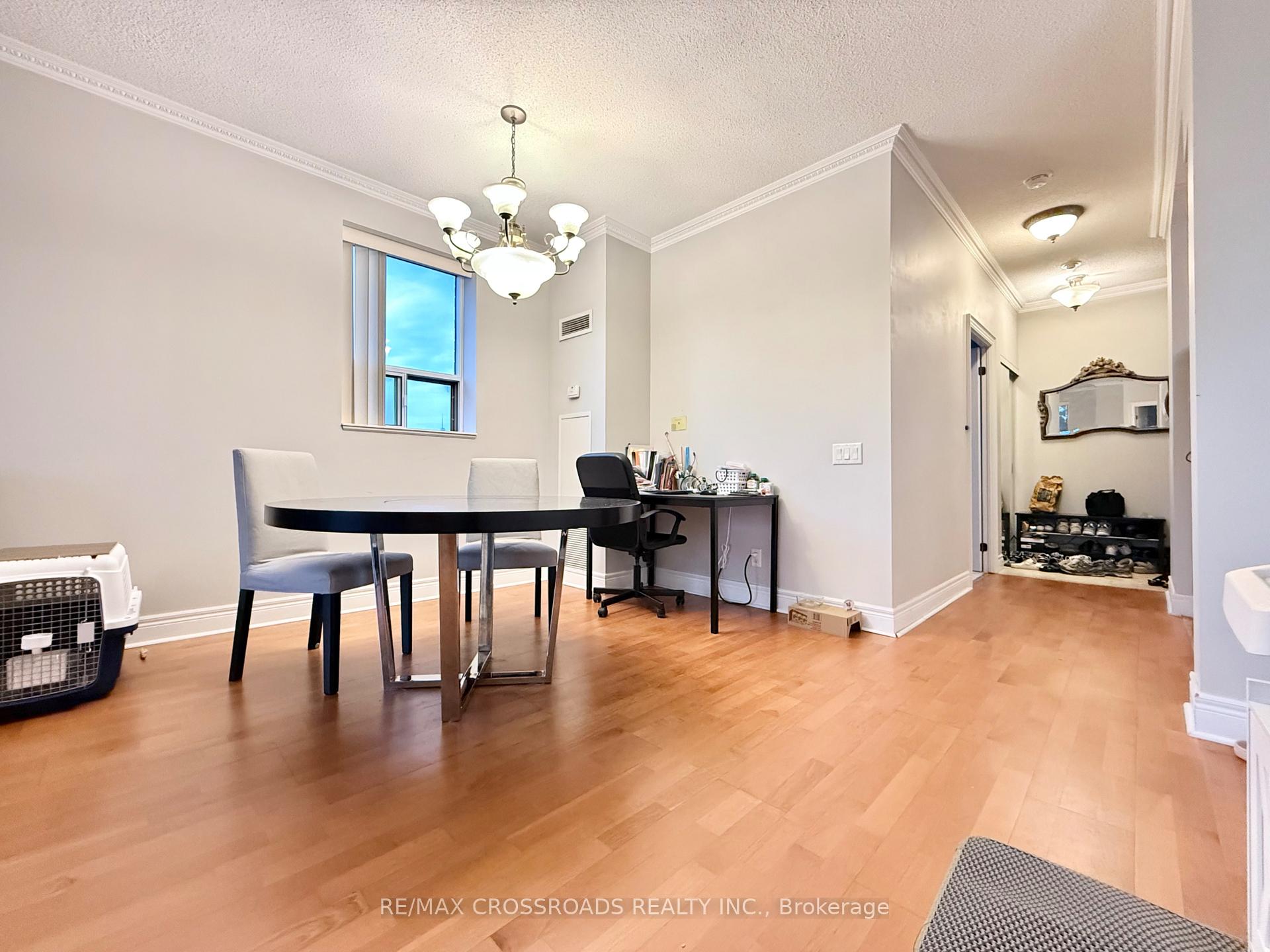Photo 3 of Unit 603, 1 Clairtrell Road, North York, Willowdale East — HOMEH