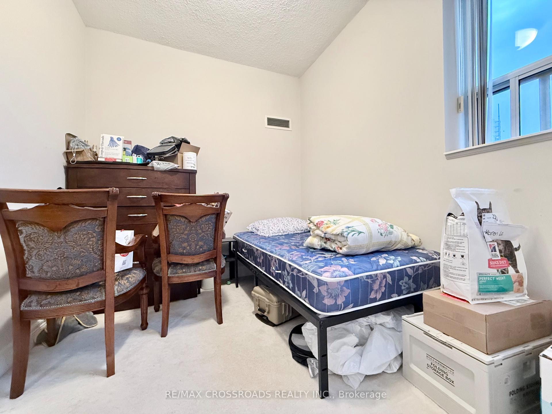 Photo 8 of Unit 603, 1 Clairtrell Road, North York, Willowdale East — HOMEH