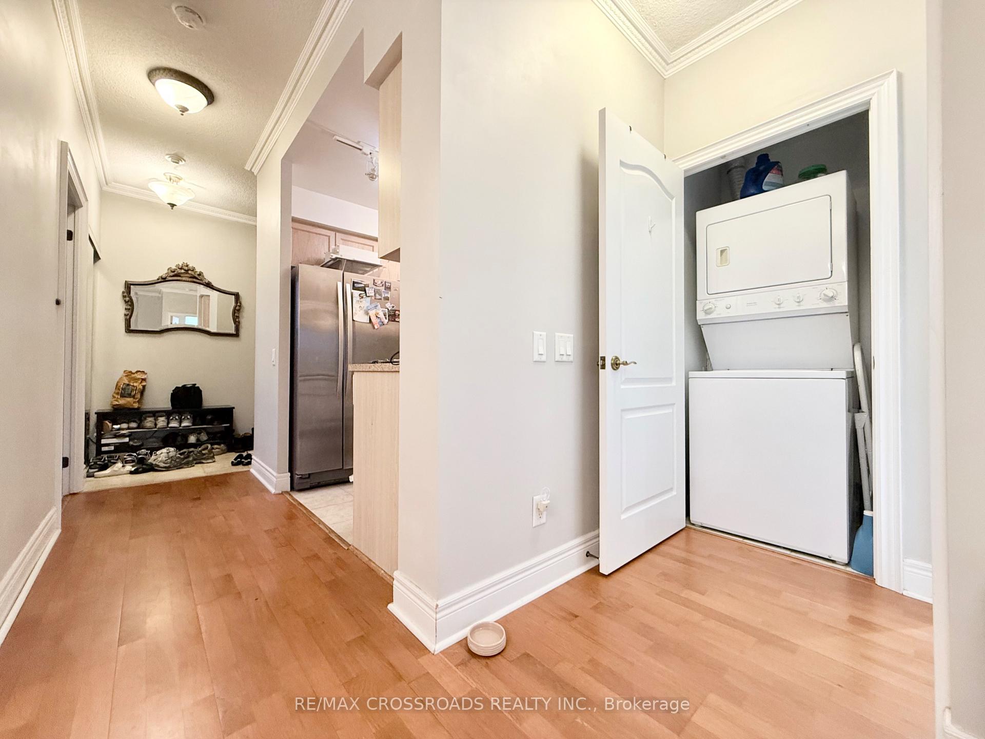 Photo 12 of Unit 603, 1 Clairtrell Road, North York, Willowdale East — HOMEH