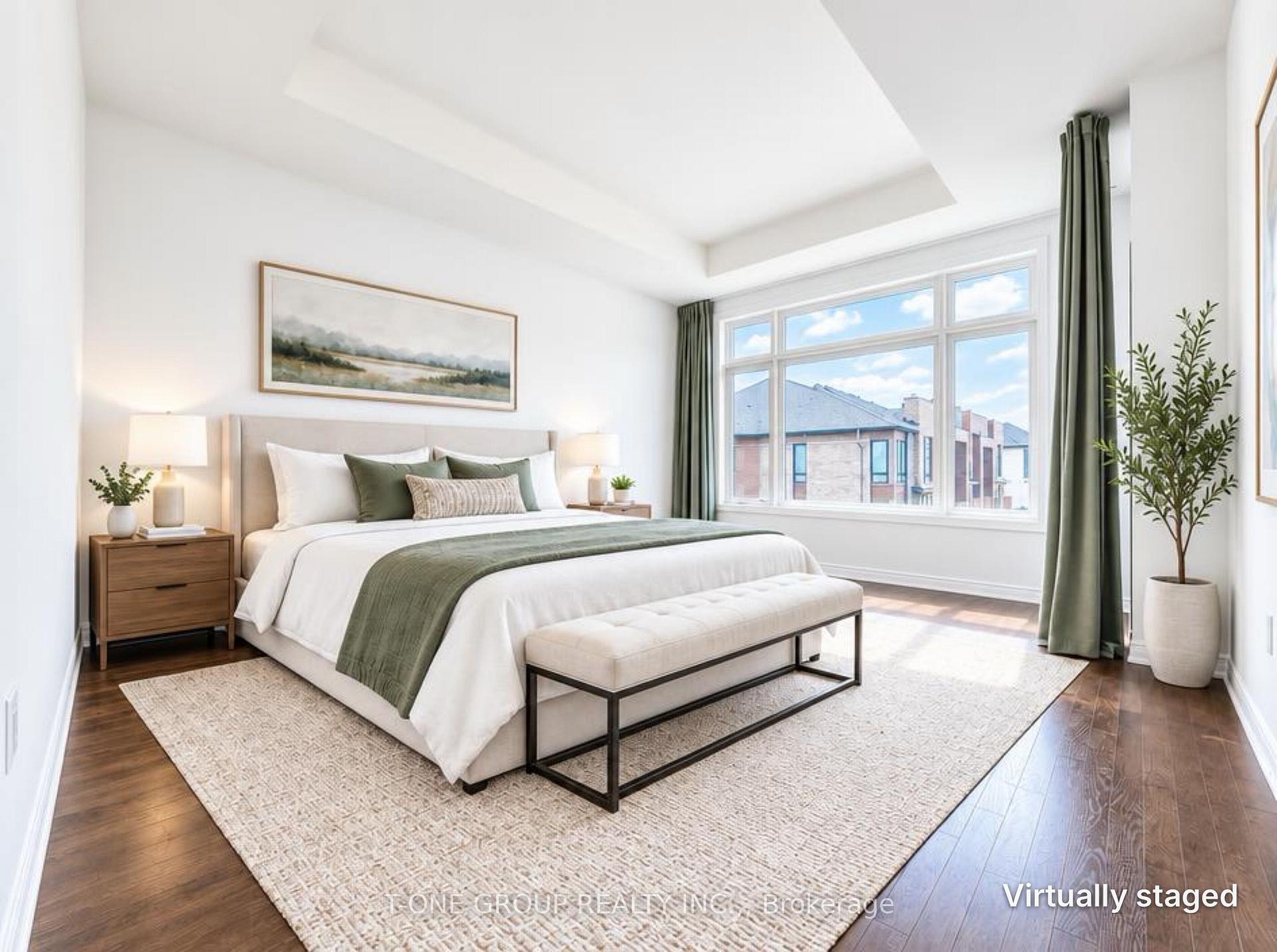 Photo 7 of 110 Blick Crescent, Aurora, Bayview Northeast — HOMEH