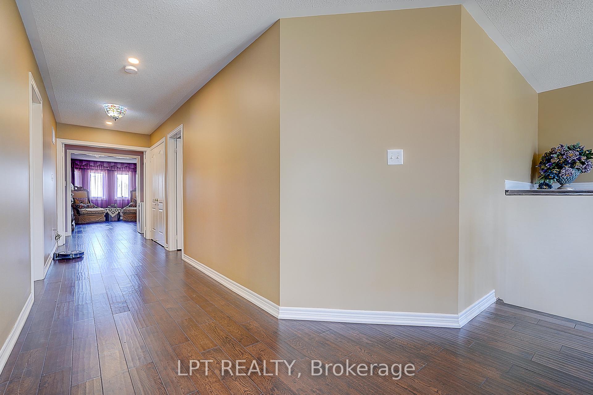 Photo 16 of 1168 McTavish Drive, Newmarket, Stonehaven-Wyndham — HOMEH