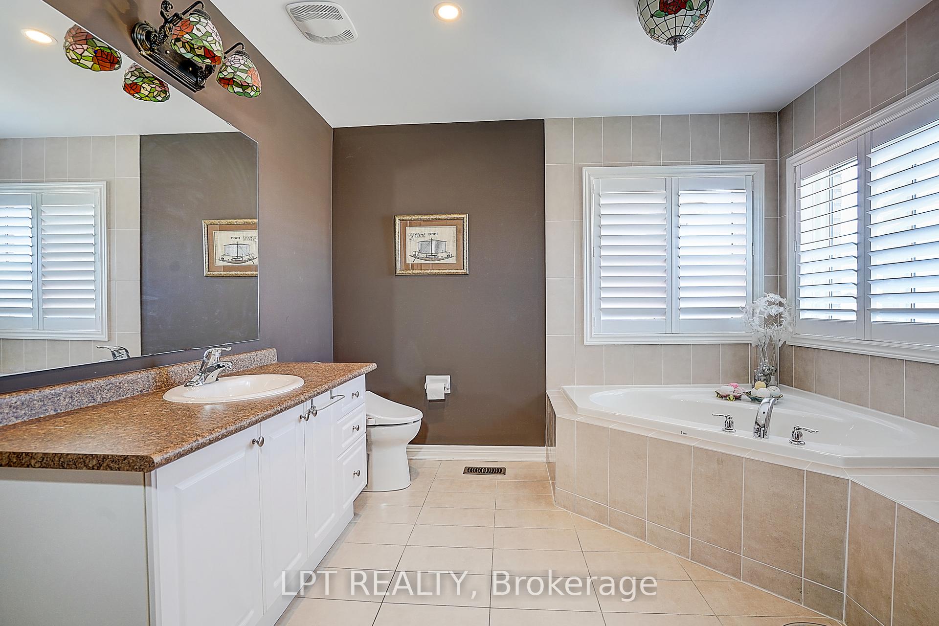 Photo 20 of 1168 McTavish Drive, Newmarket, Stonehaven-Wyndham — HOMEH