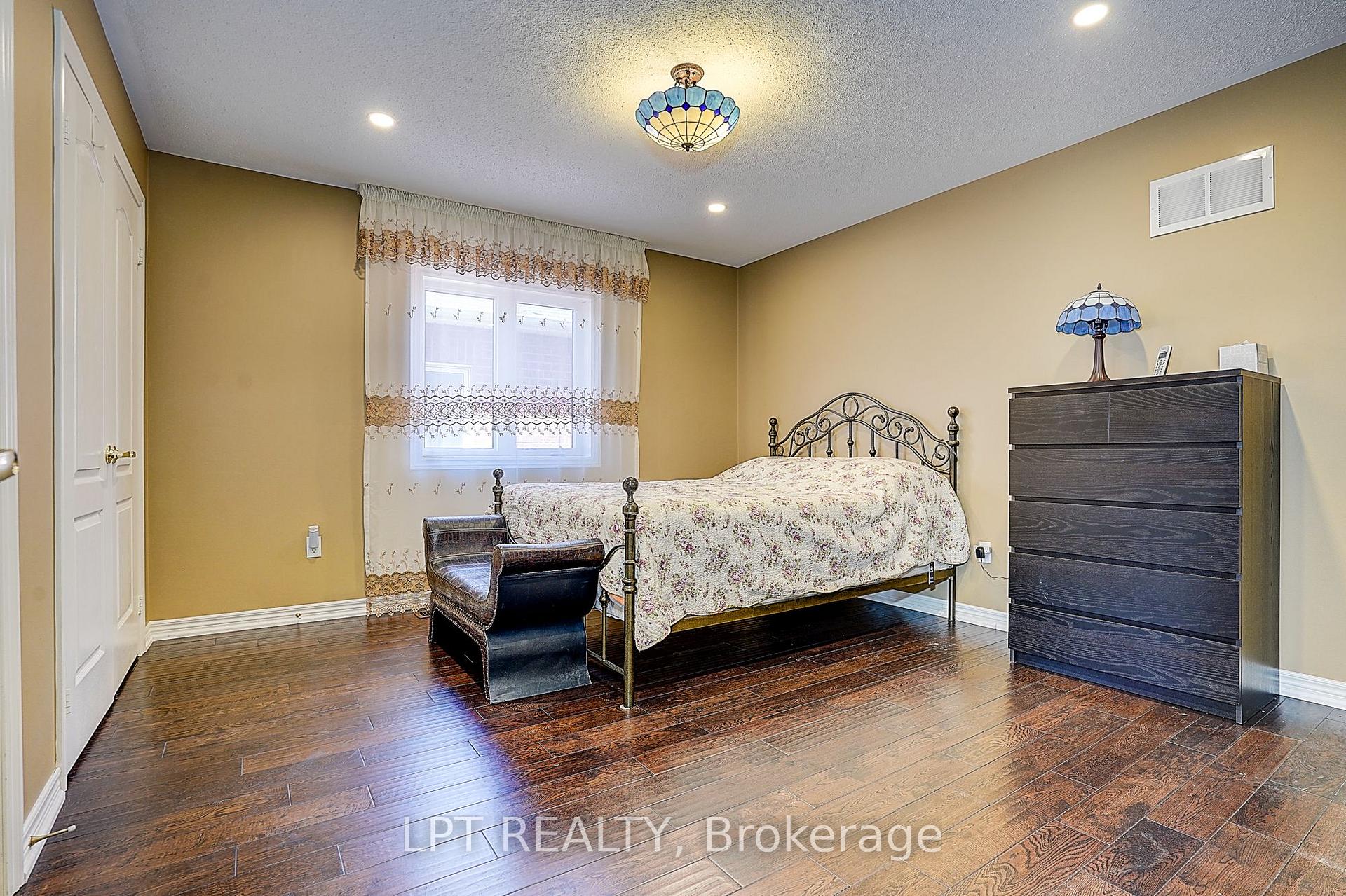 Photo 24 of 1168 McTavish Drive, Newmarket, Stonehaven-Wyndham — HOMEH