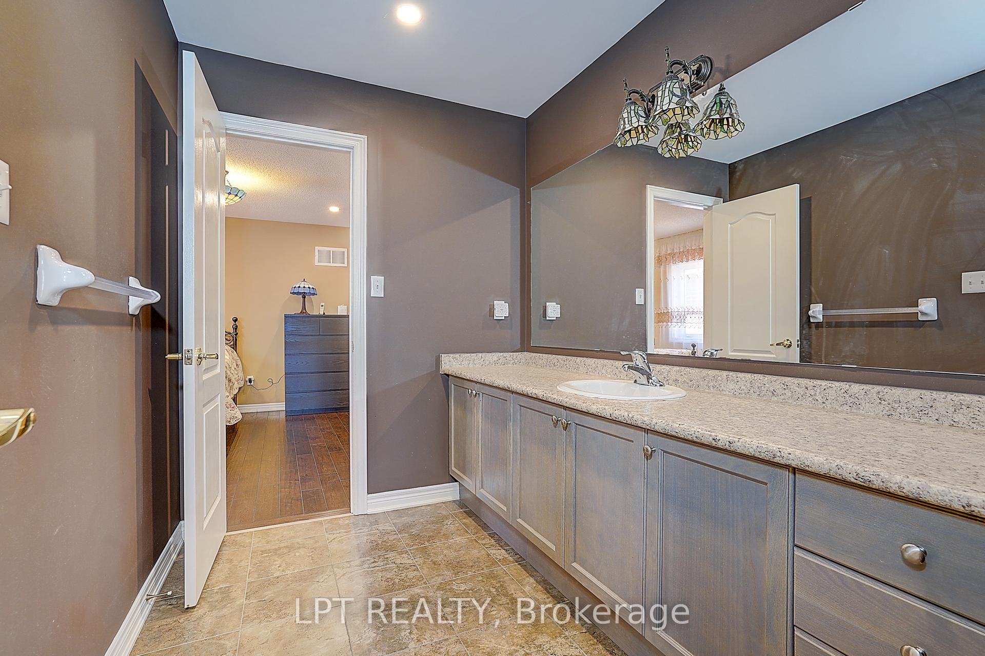Photo 26 of 1168 McTavish Drive, Newmarket, Stonehaven-Wyndham — HOMEH