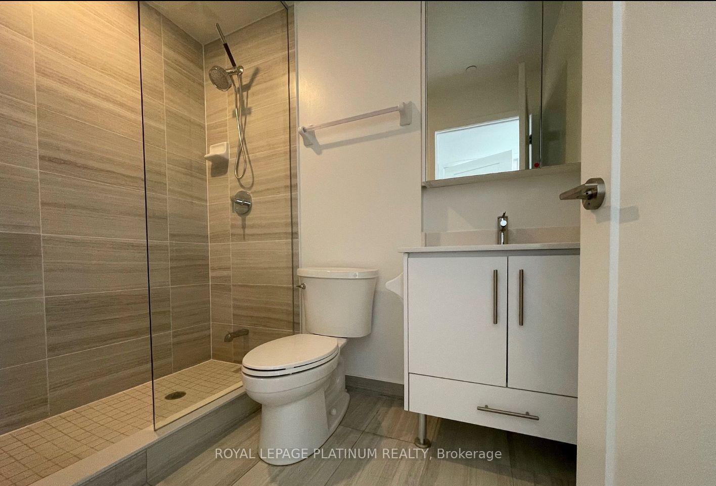 Photo 7 of Unit 306, 105 Oneida Crescent, Richmond Hill, Langstaff — HOMEH