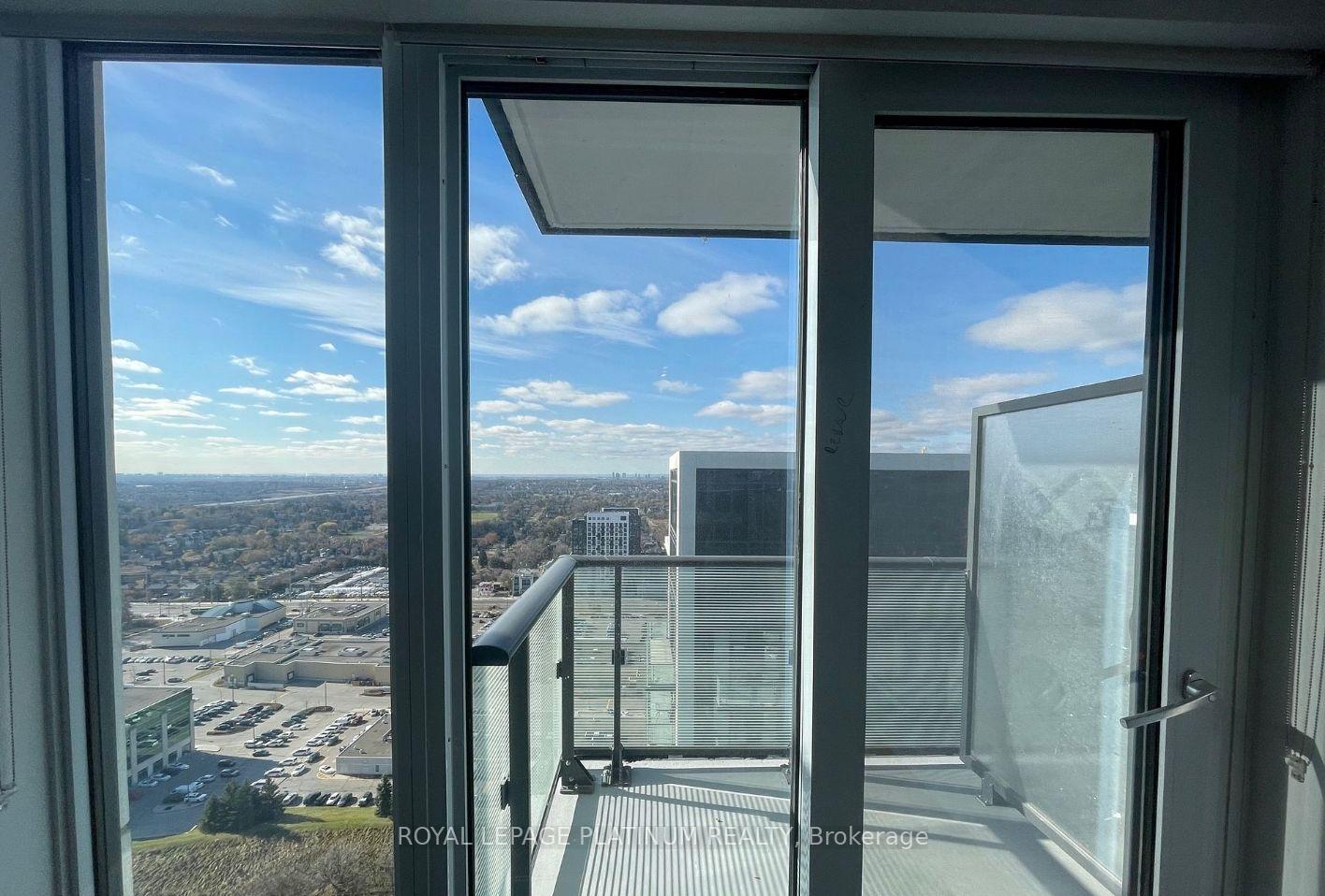 Photo 9 of Unit 306, 105 Oneida Crescent, Richmond Hill, Langstaff — HOMEH