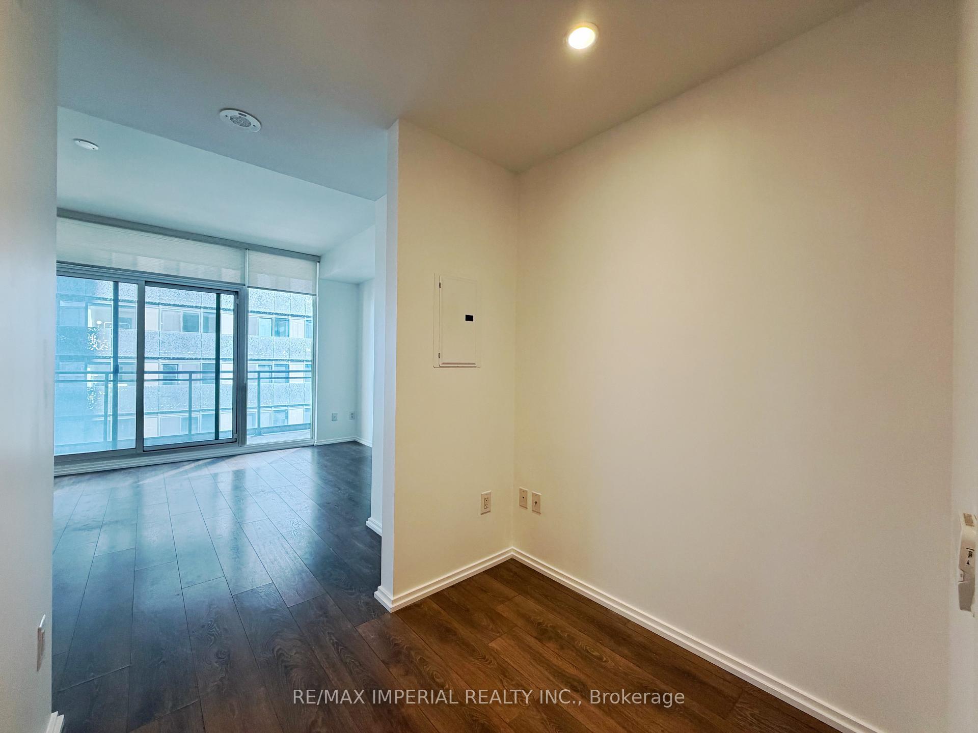 Photo 4 of Unit 4011, 45 Charles Street E, Toronto, Church-Yonge Corridor — HOMEH