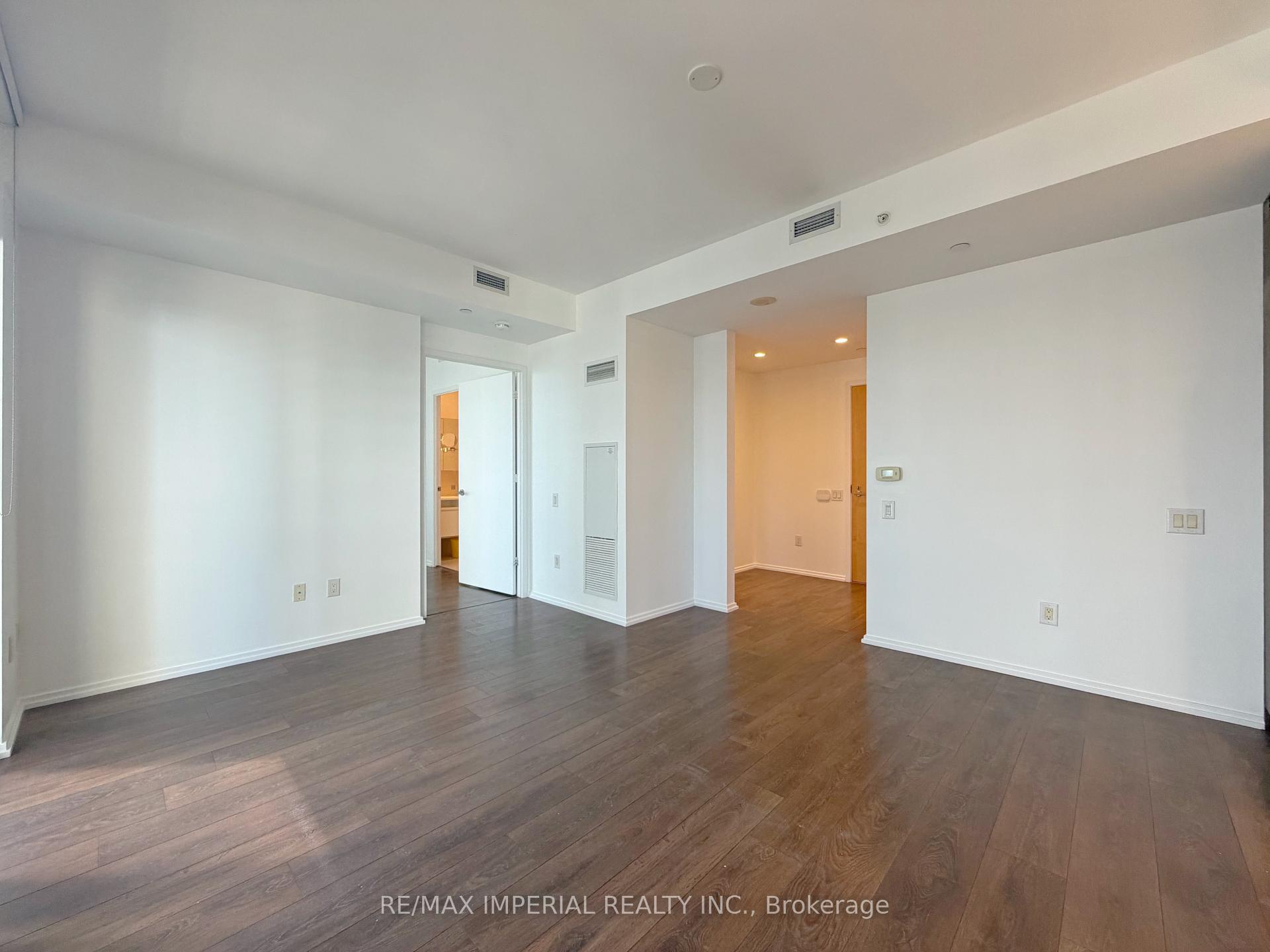 Photo 12 of Unit 4011, 45 Charles Street E, Toronto, Church-Yonge Corridor — HOMEH