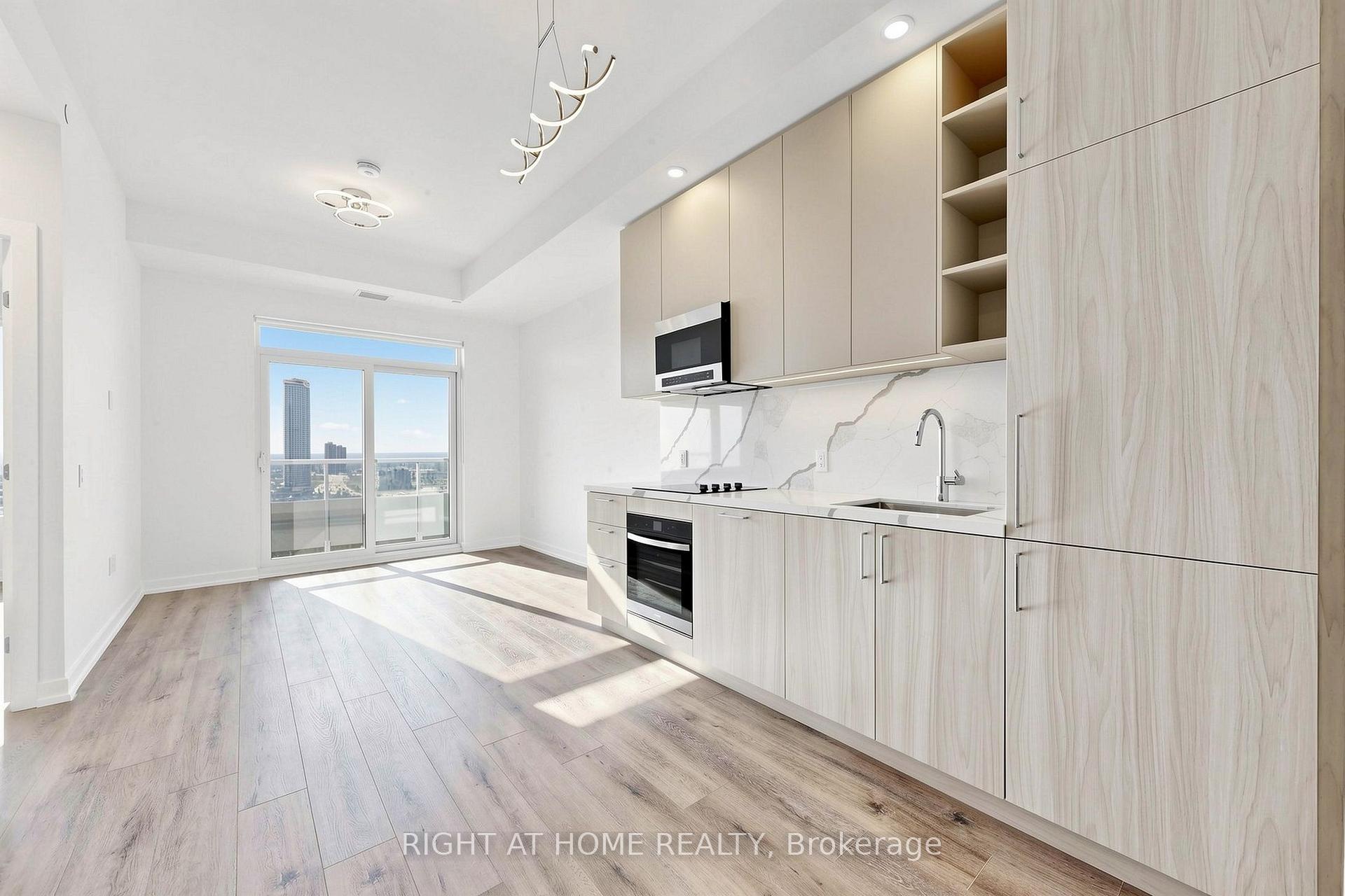 Photo 8 of Unit 1903, 21 Meadowdale Road, Vaughan, Vaughan Corporate Centre — HOMEH