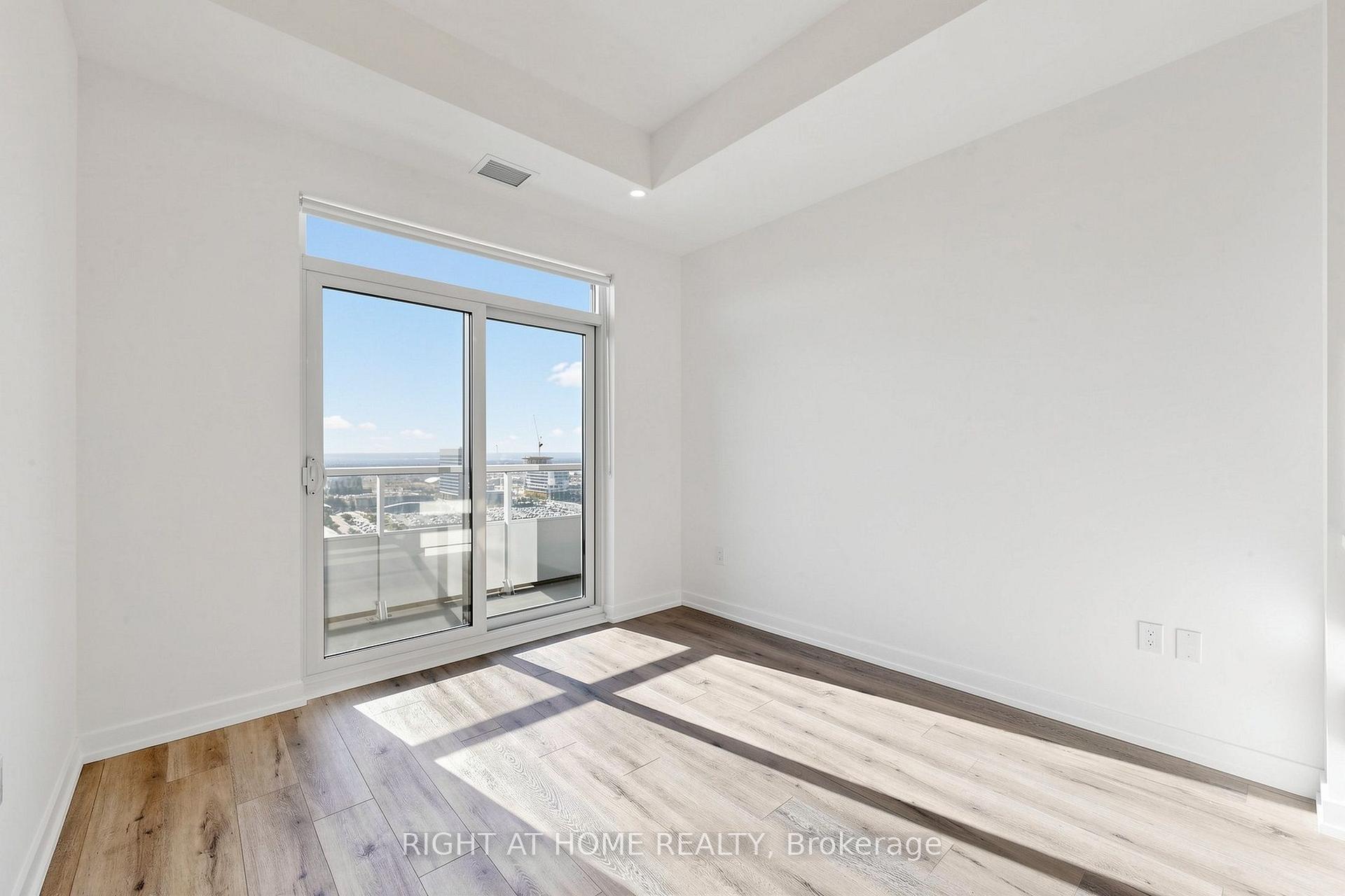 Photo 12 of Unit 1903, 21 Meadowdale Road, Vaughan, Vaughan Corporate Centre — HOMEH