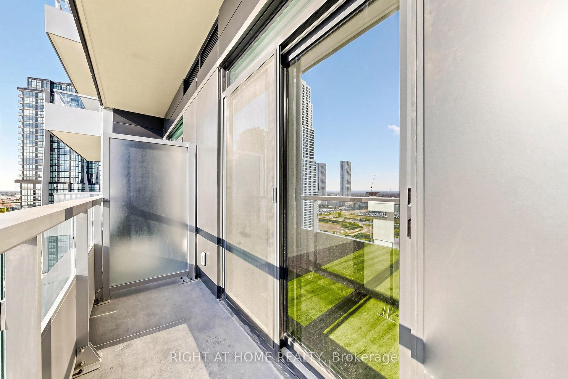 Photo 18 of Unit 1903, 21 Meadowdale Road, Vaughan, Vaughan Corporate Centre — HOMEH