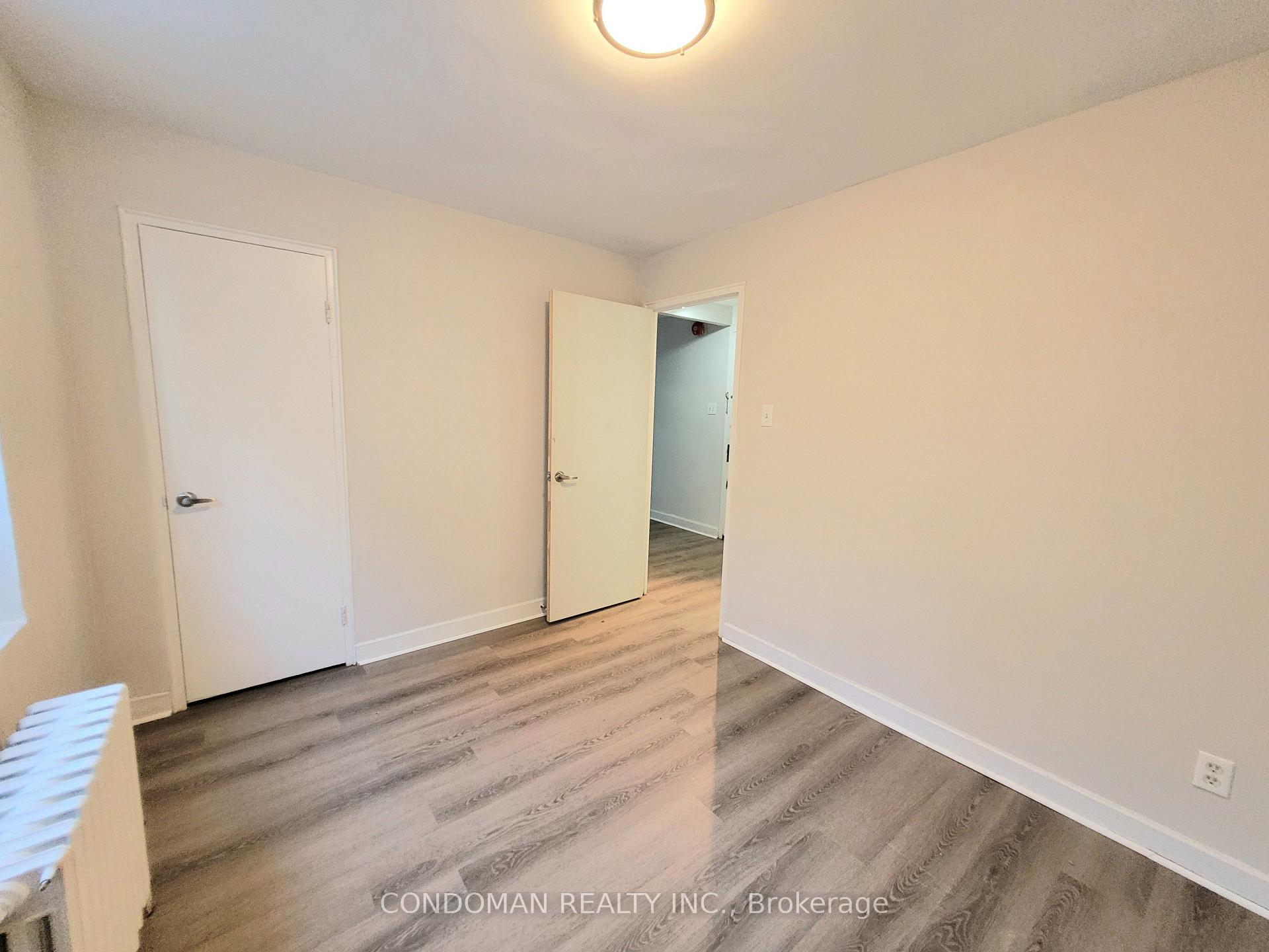 Photo 5 of Unit 105, 852 Broadview Avenue, Toronto, Playter Estates-Danforth — HOMEH