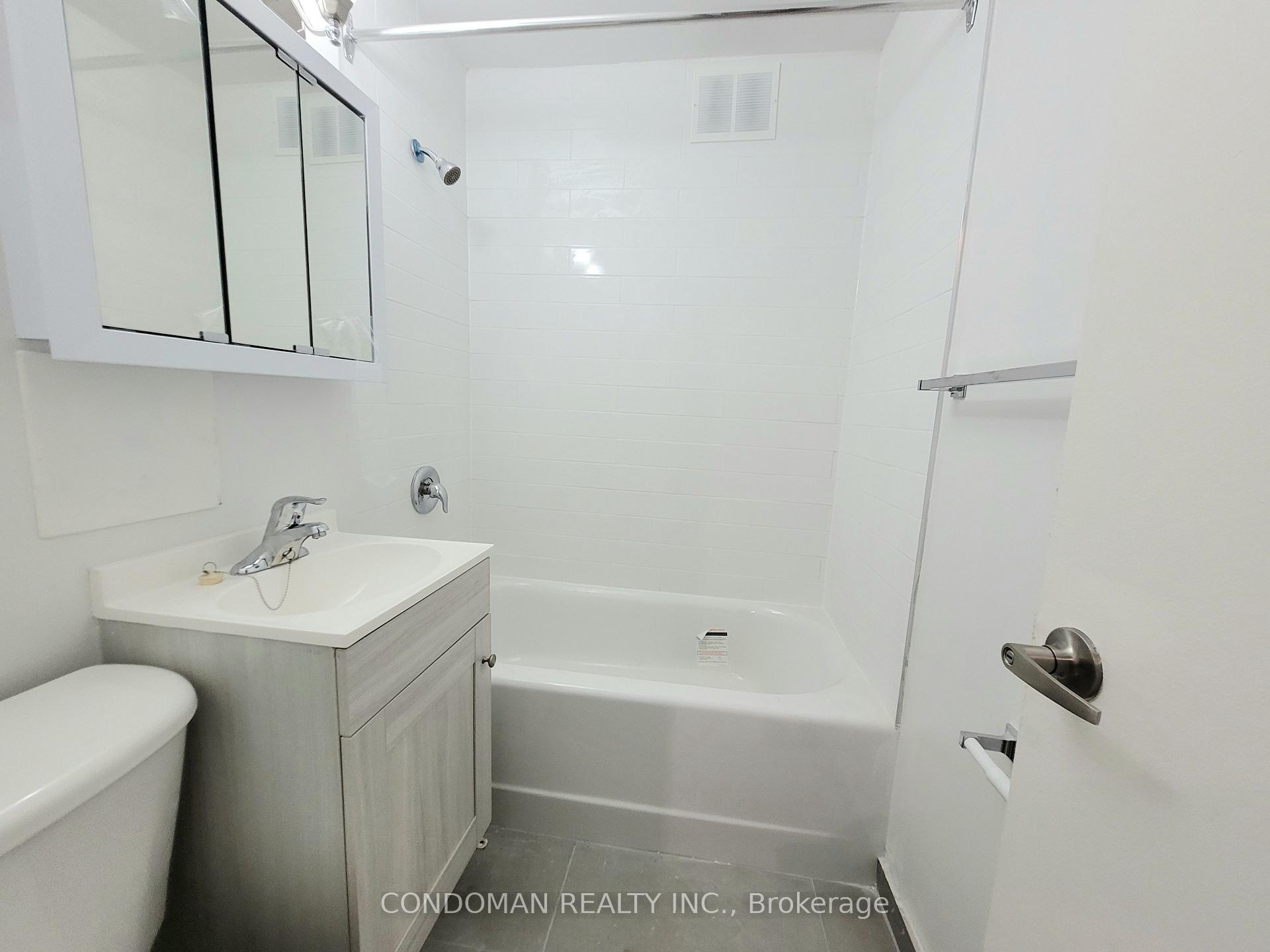 Photo 6 of Unit 105, 852 Broadview Avenue, Toronto, Playter Estates-Danforth — HOMEH