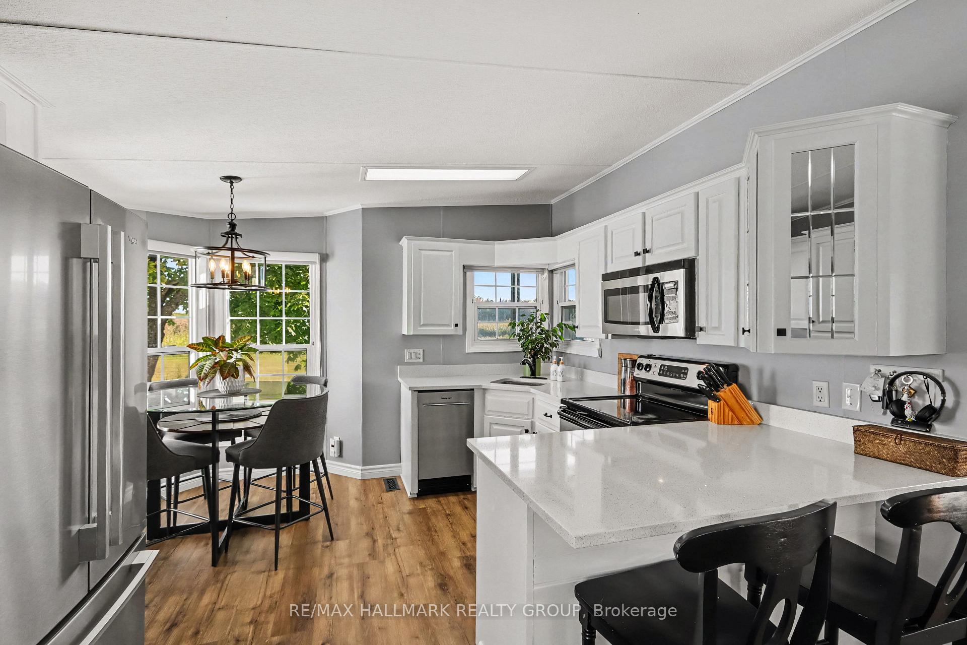 Photo 16 of 7 du Lac Private, Ottawa, Remainder of Stittsville & Area — HOMEH
