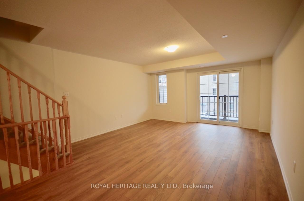Photo 4 of Unit 173, 2556 Rosedrop Path, Oshawa, Windfields — HOMEH