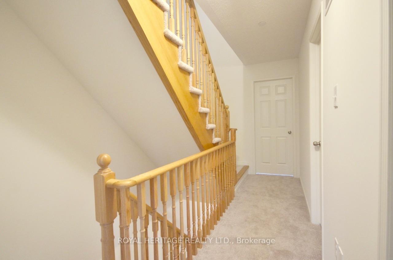 Photo 11 of Unit 173, 2556 Rosedrop Path, Oshawa, Windfields — HOMEH