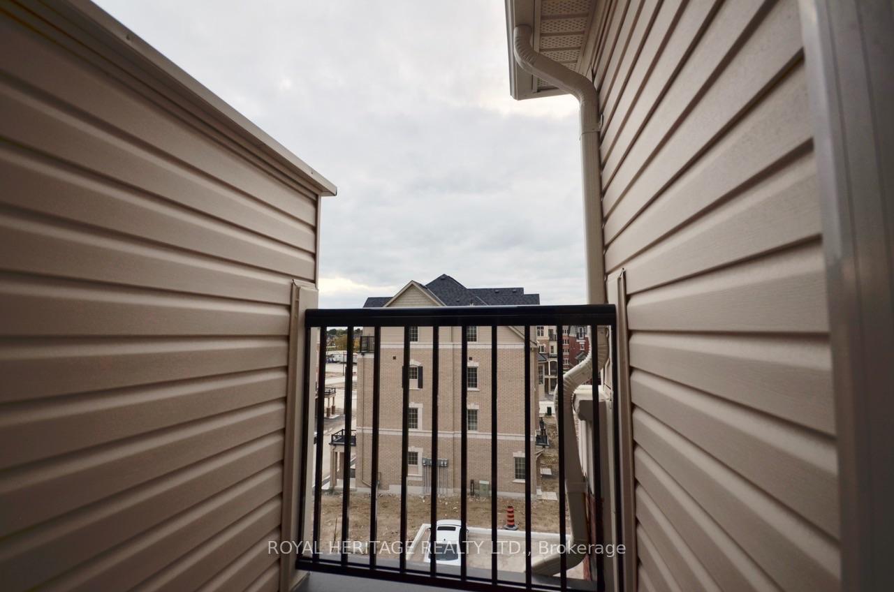 Photo 17 of Unit 173, 2556 Rosedrop Path, Oshawa, Windfields — HOMEH