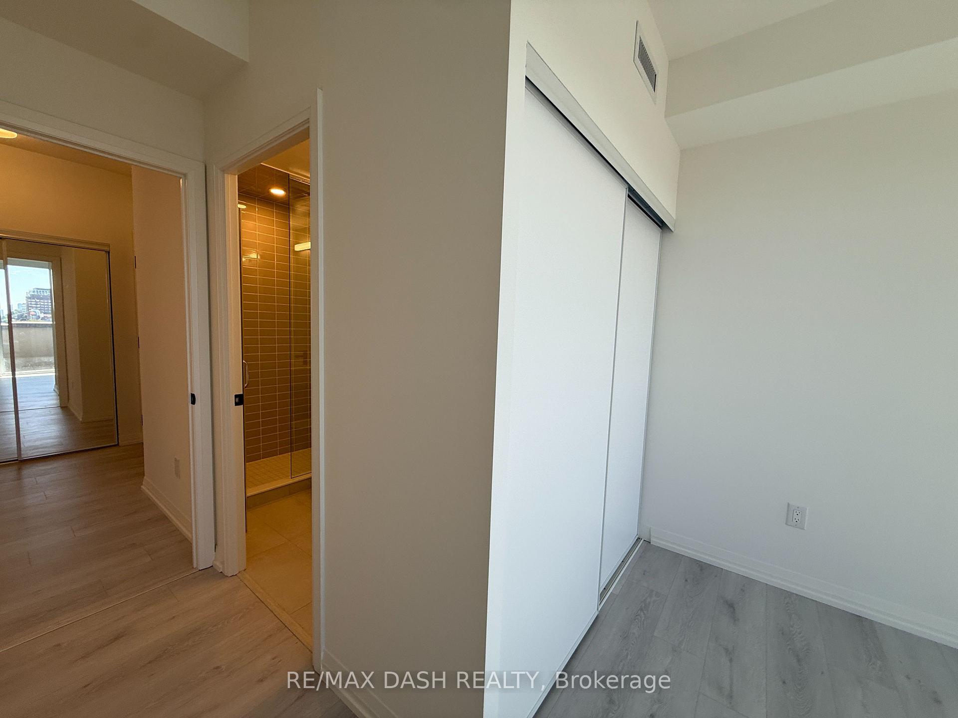 Photo 4 of Unit 512, 280 Dundas Street W, Toronto, University — HOMEH