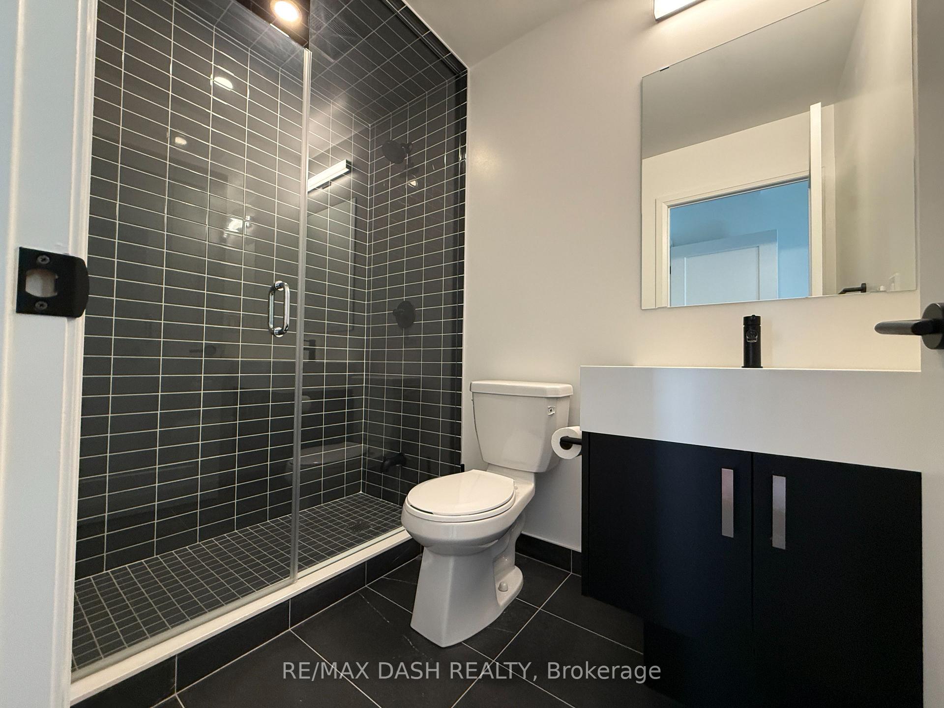 Photo 4 of Unit 811, 280 Dundas Street W, Toronto, University — HOMEH
