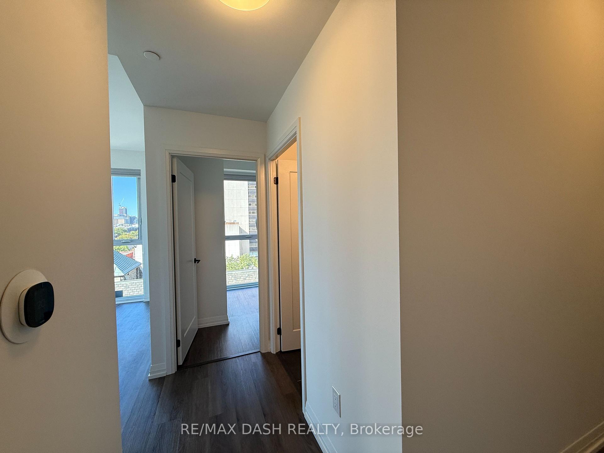 Photo 7 of Unit 811, 280 Dundas Street W, Toronto, University — HOMEH
