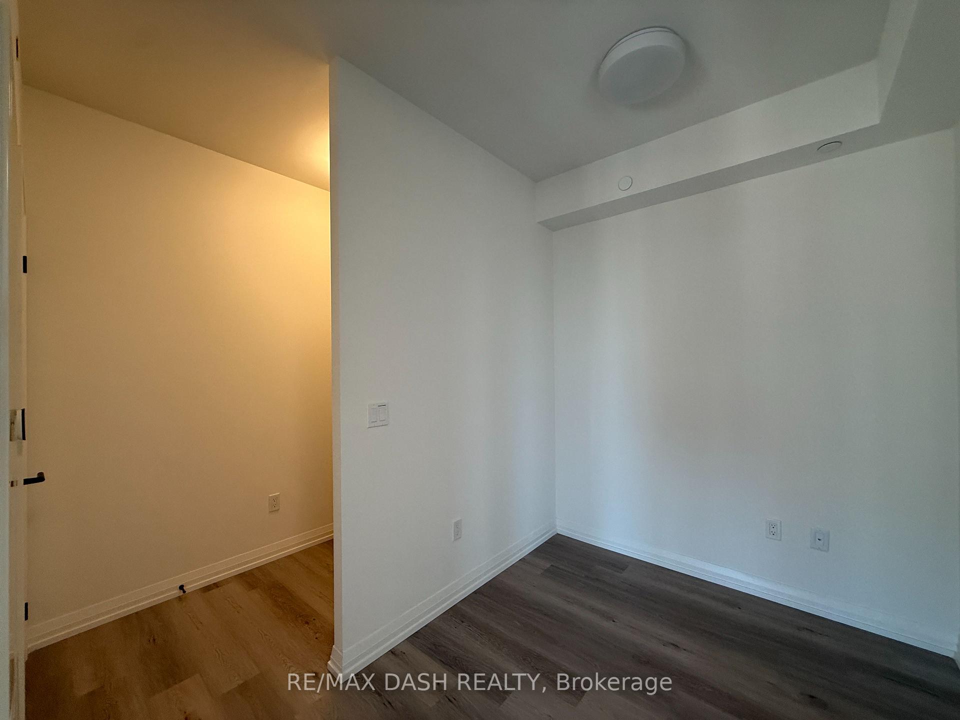 Photo 4 of Unit 2702, 280 Dundas Street W, Toronto, Kensington-Chinatown — HOMEH